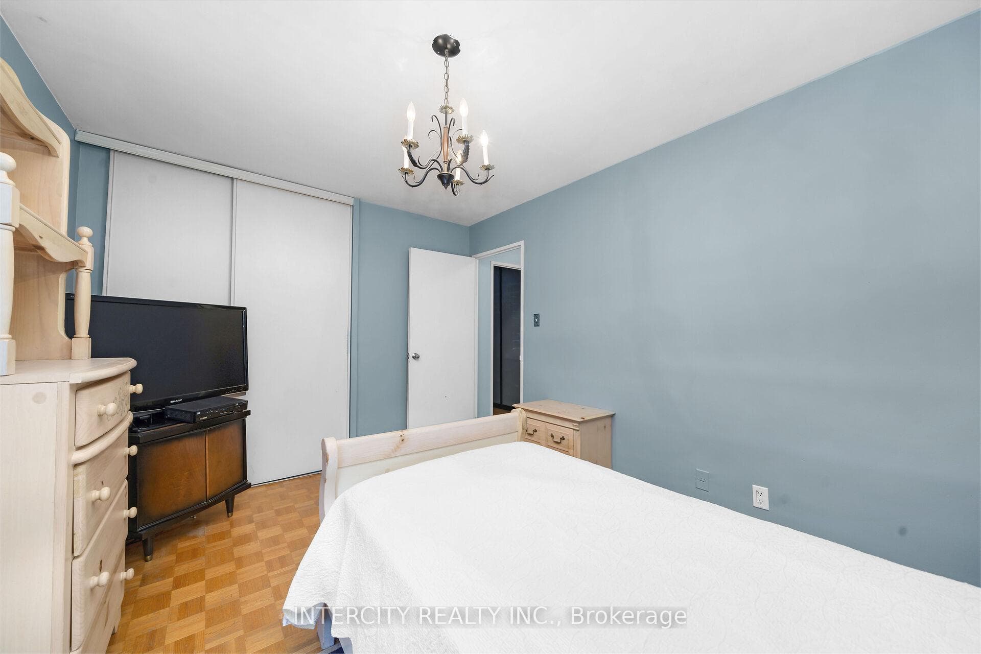 2825 Islington Avenue Unit 302 photo 20