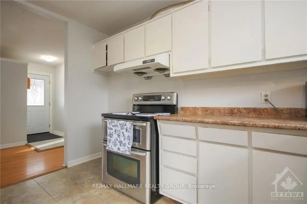 45 Hilliard Avenue photo 21