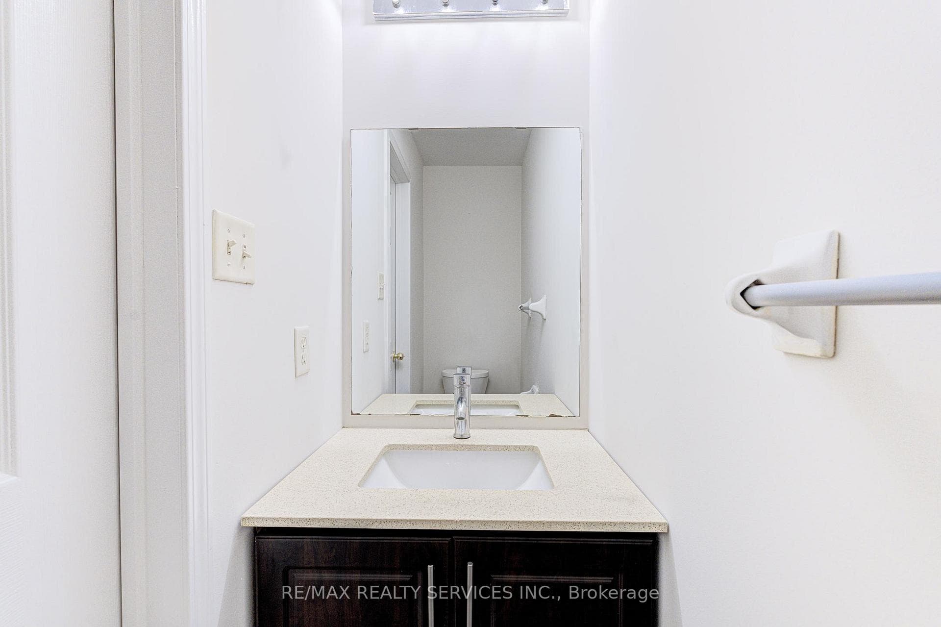 6 Beachsurf Road photo 13