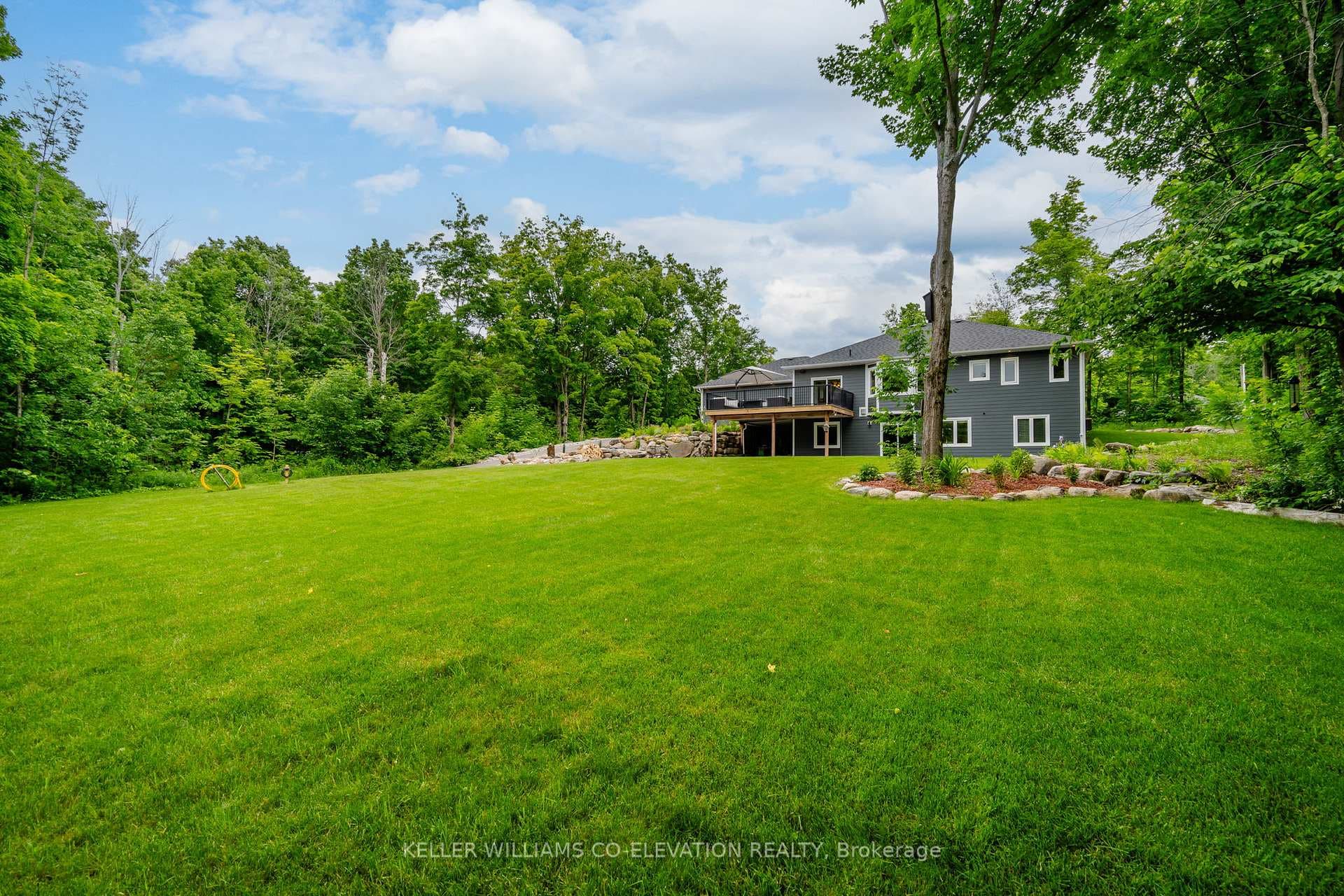 1755 Georgian Heights Boulevard photo 27