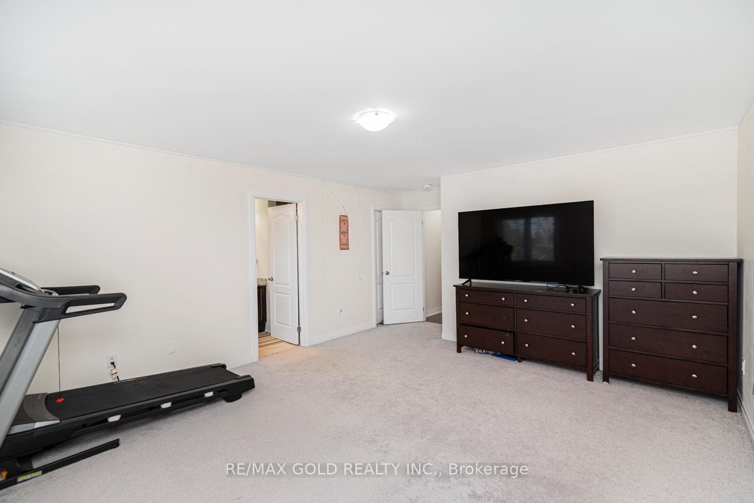 121 Huntingford Trail photo 22