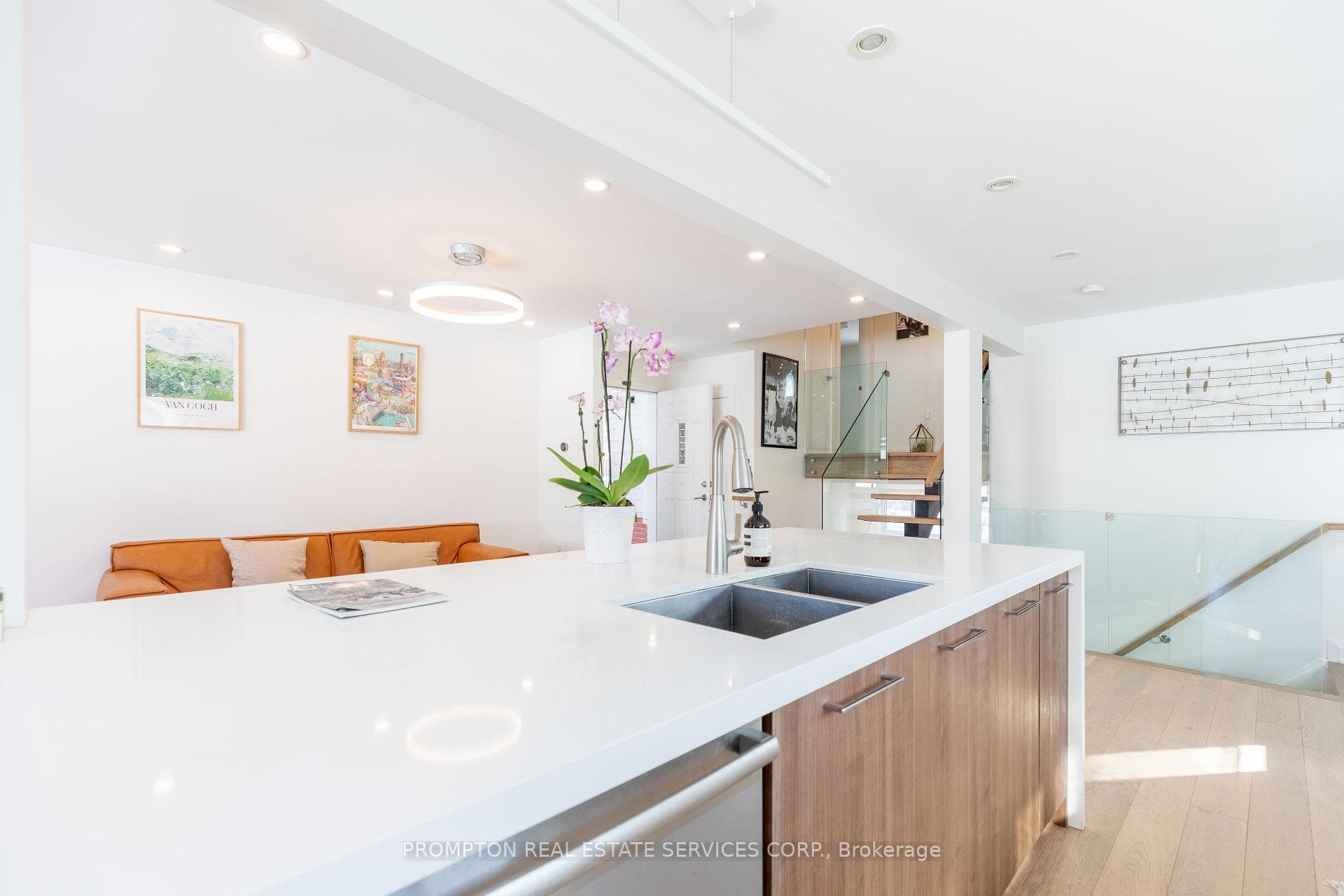 3 Ennismore Place photo 5
