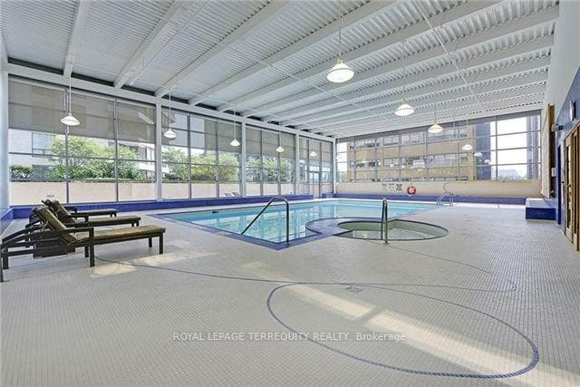 2181 Yonge Street Unit 2509 photo 22