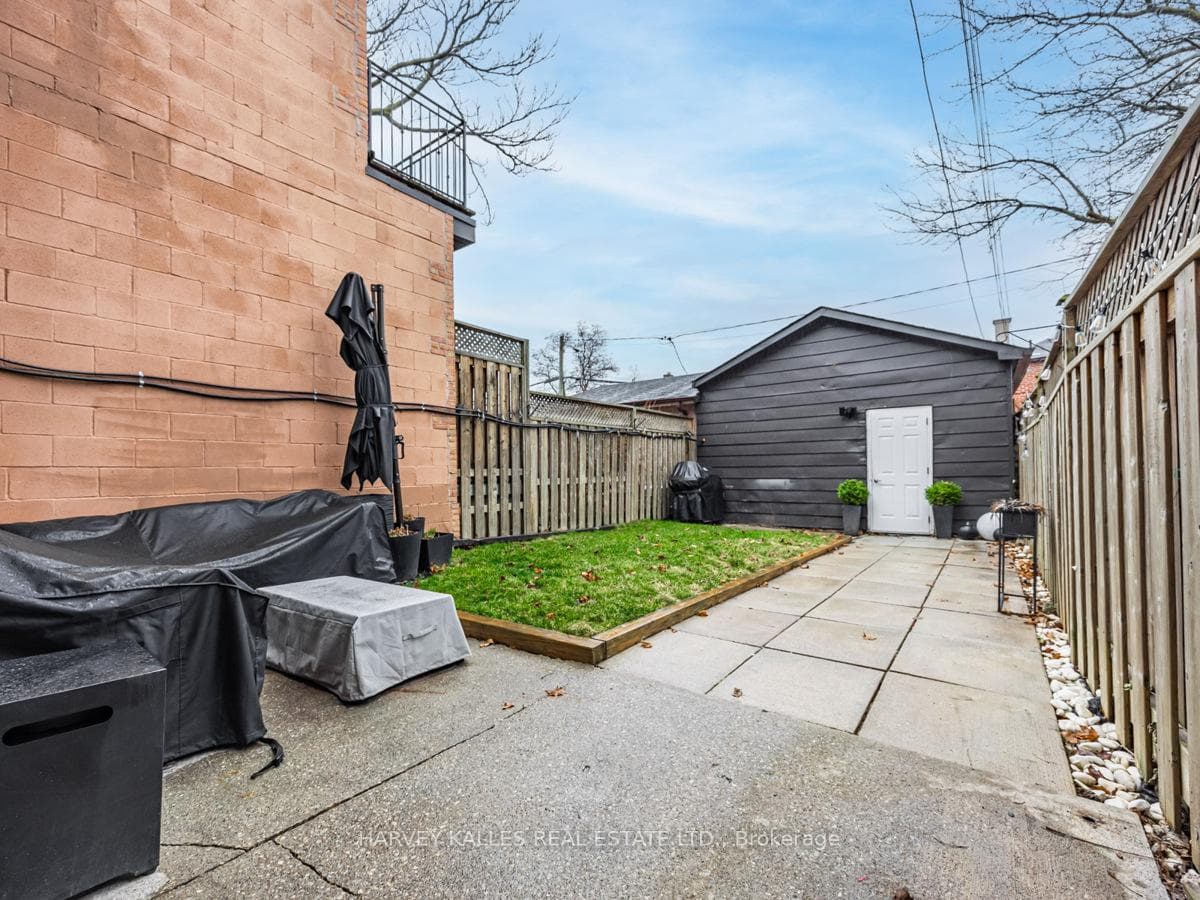 59 Ashburnham Road photo 31