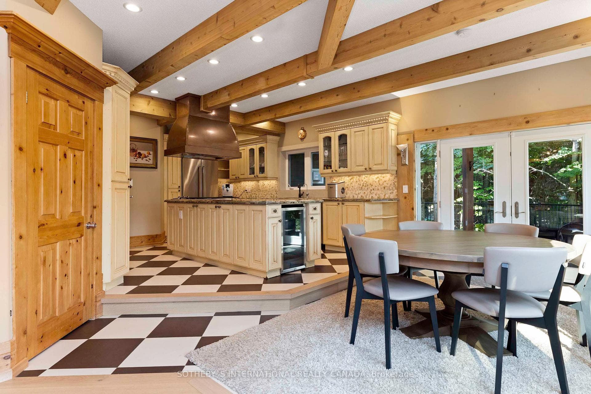 1080 Whitehead Road photo 11
