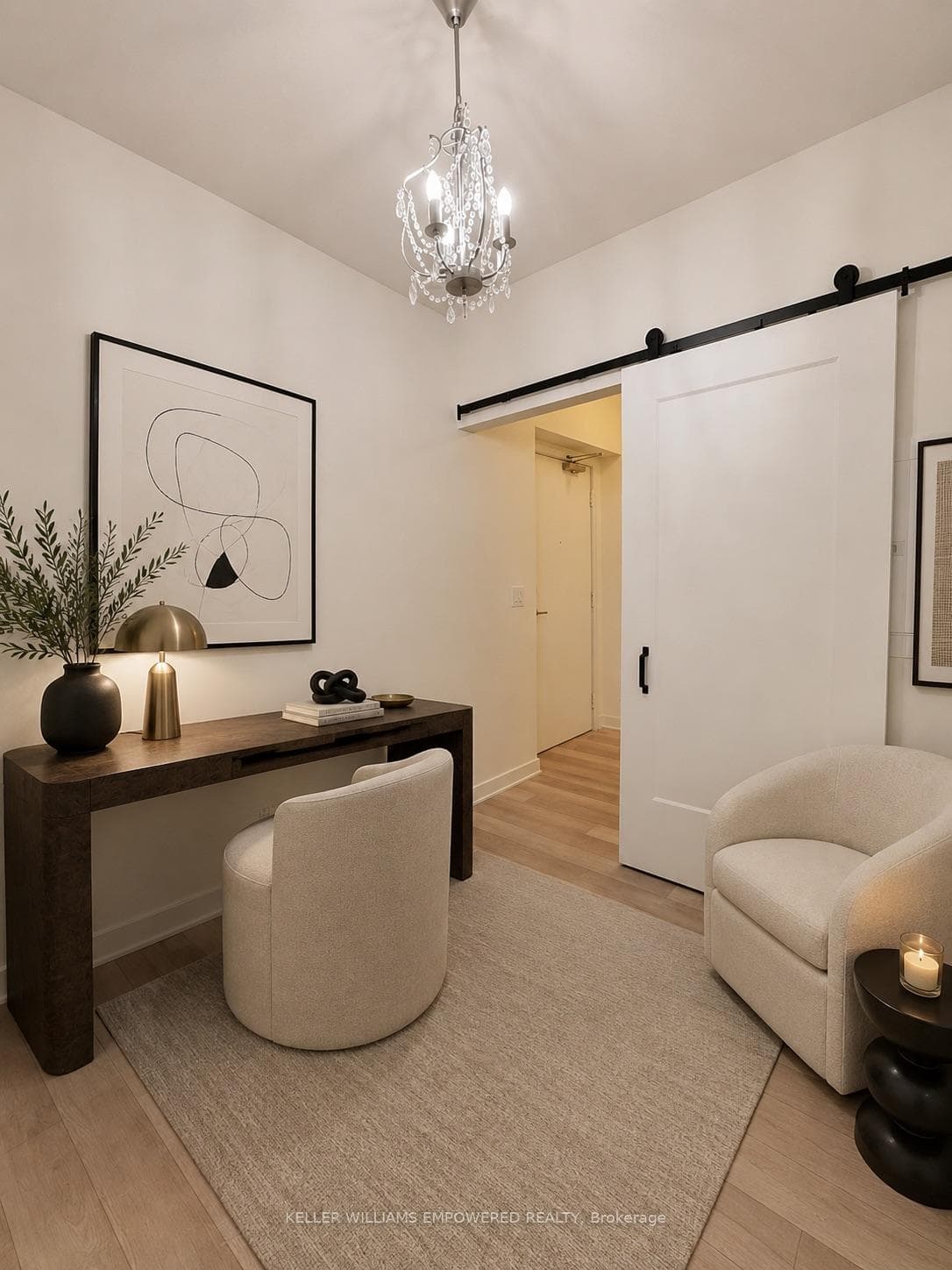210 Simcoe Street Unit 406 photo 9