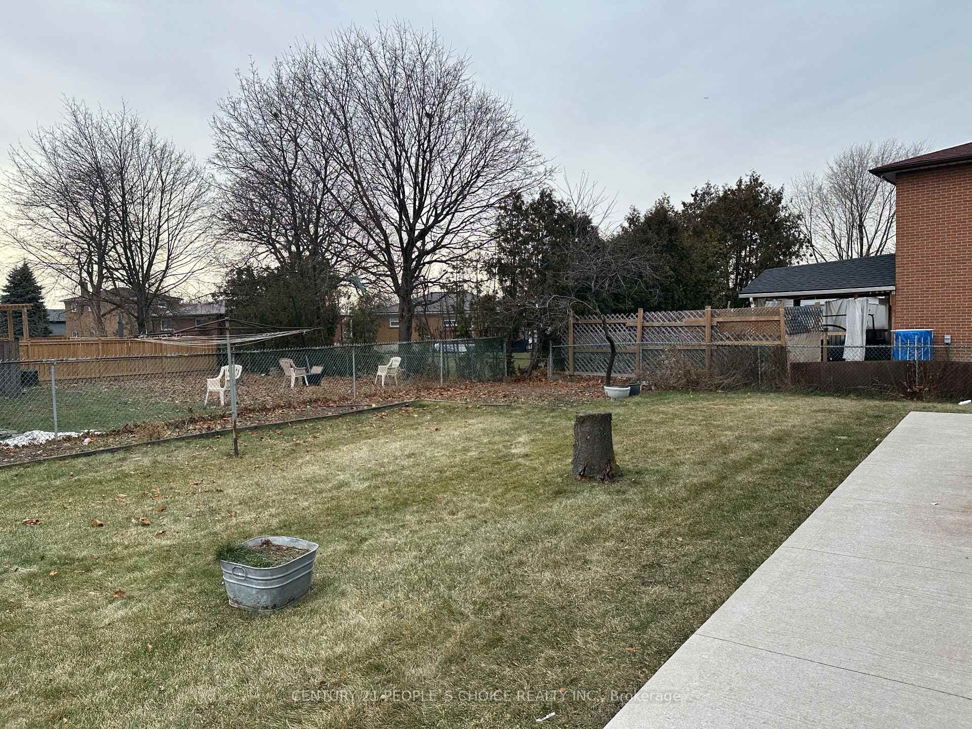 7490 Middleshire Drive photo 49