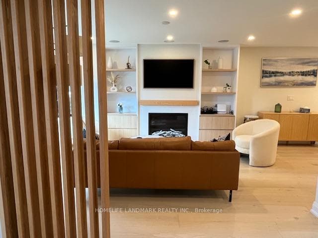 19 Elmsthorpe Avenue photo 7