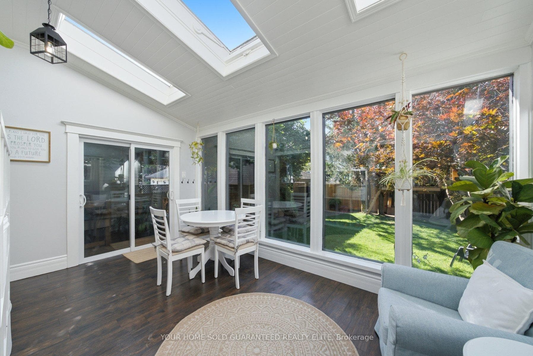 14 Albert Street photo 12