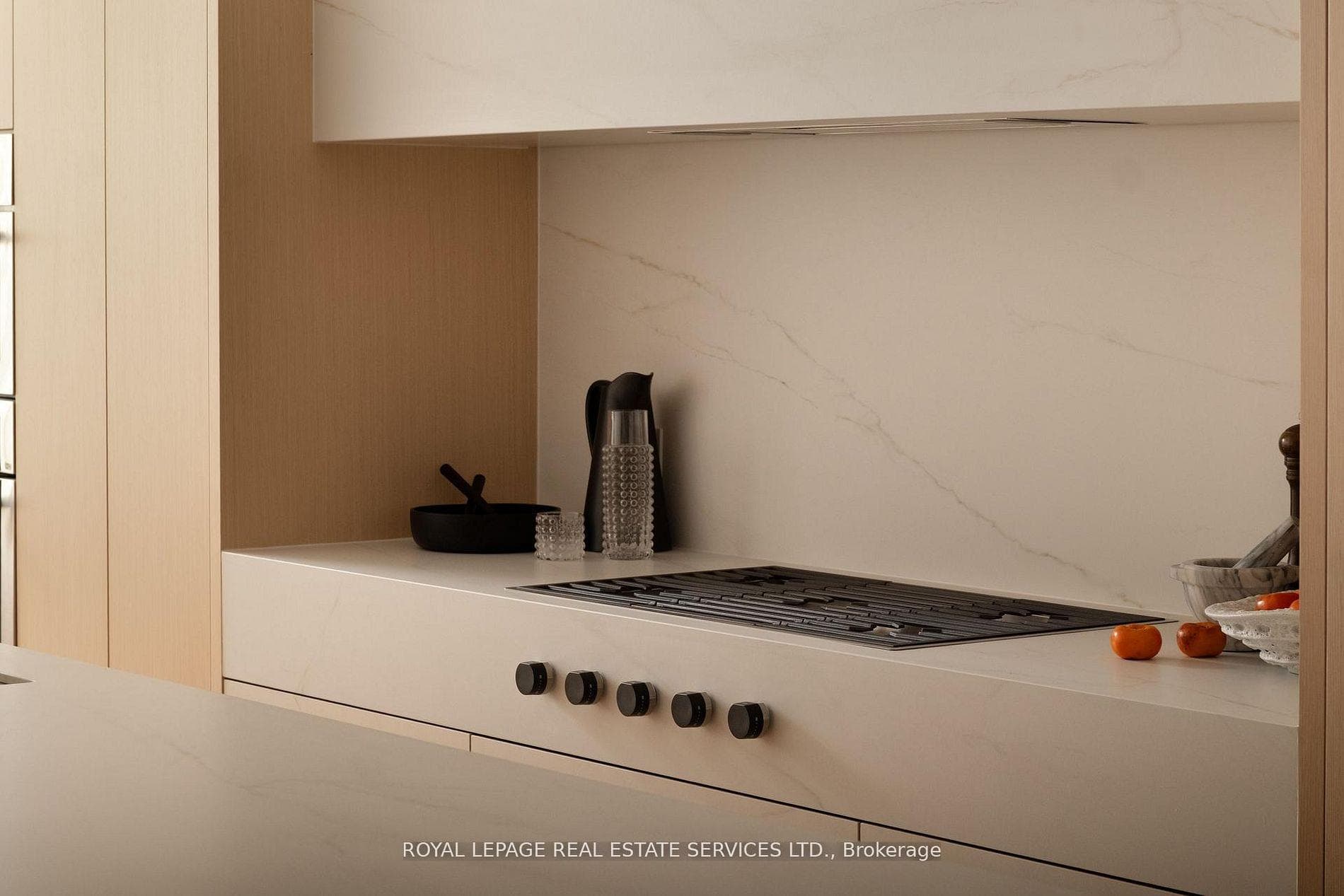 237 Bedford Park Avenue photo 8