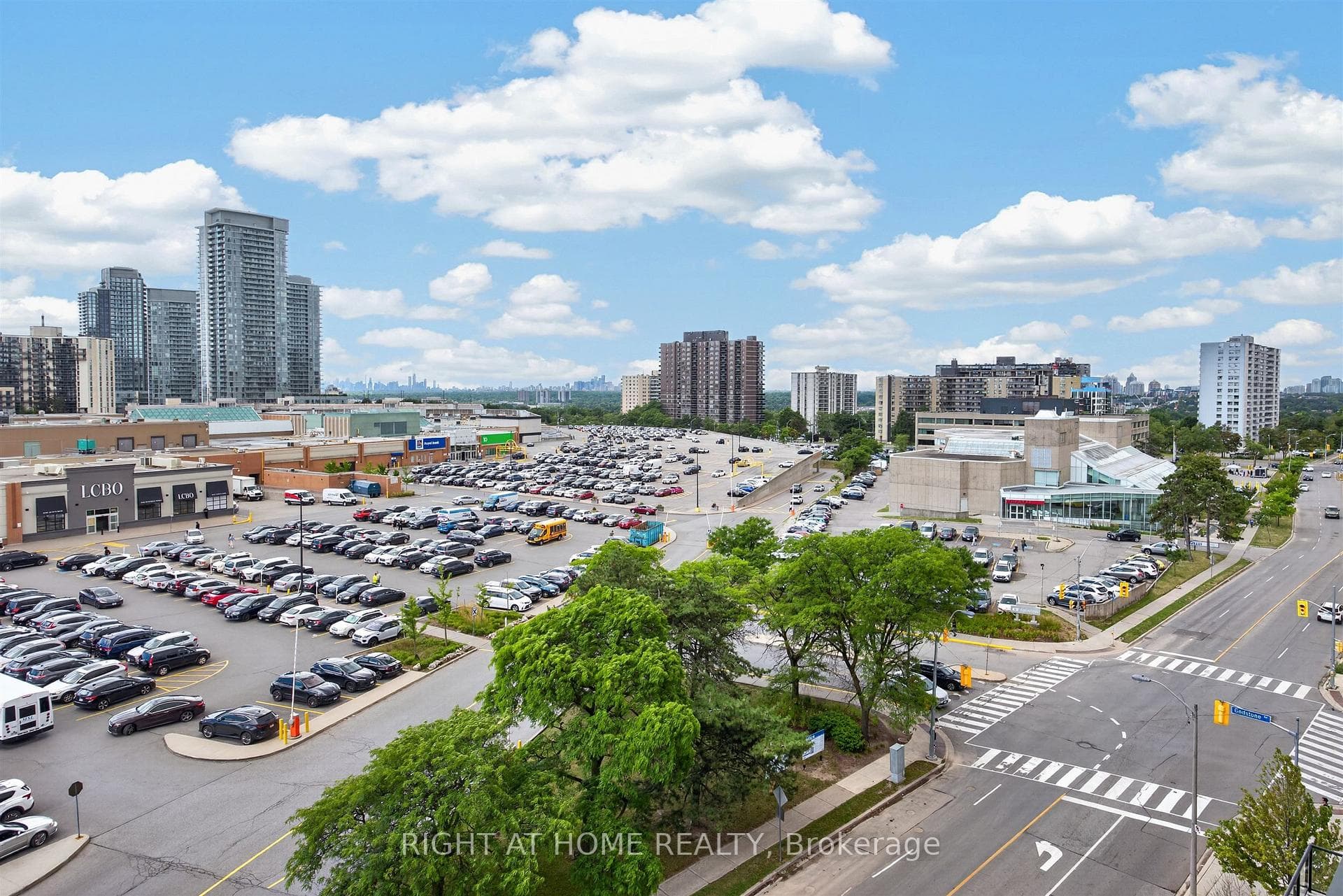 128 Fairview Mall Drive Unit 712 photo 17