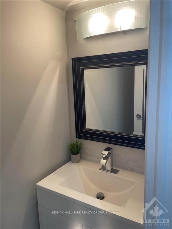 61 BENTBROOK Crescent photo 11