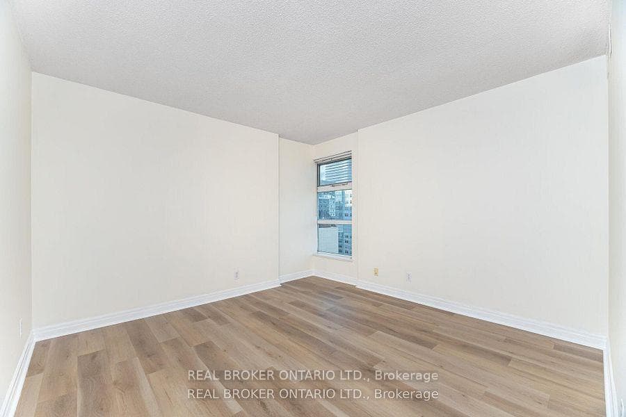 50 Lombard Street Unit 2301 photo 22