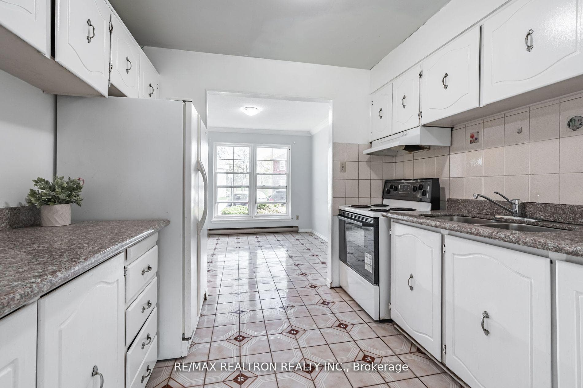 2550 Birchmount Road Unit 44 photo 11