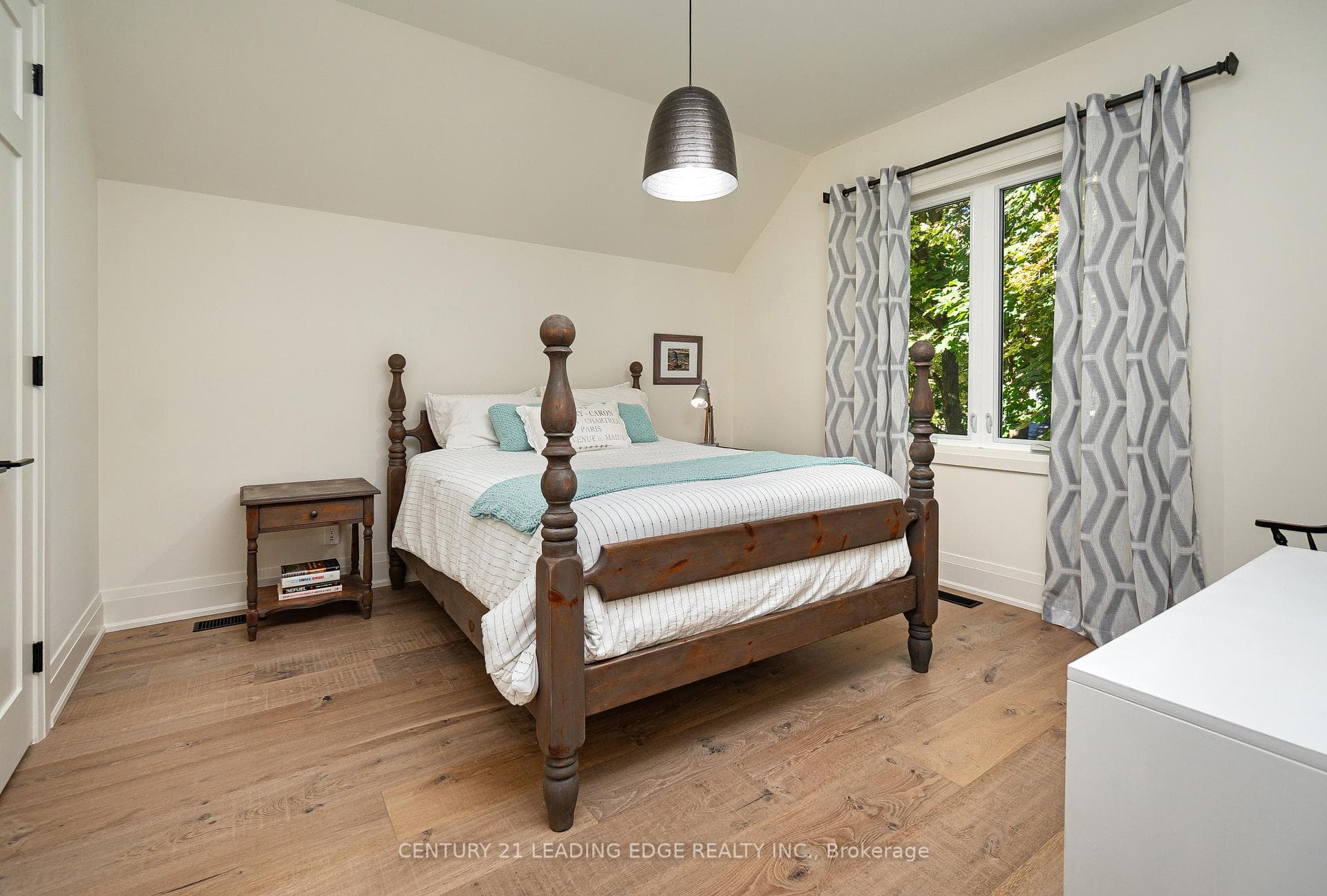 59 George Street photo 27