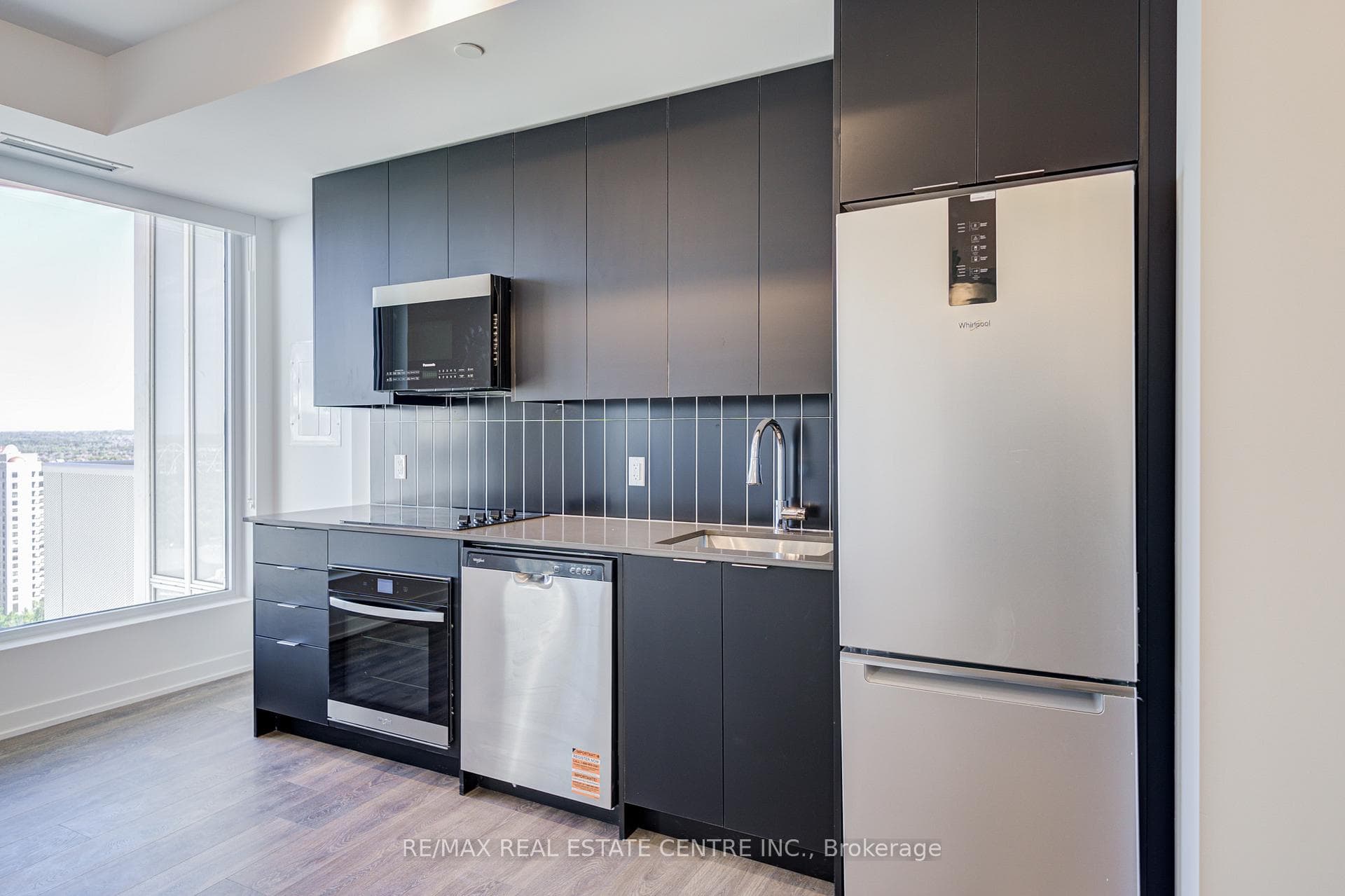 474 Caldari Road Unit 2204 photo 12