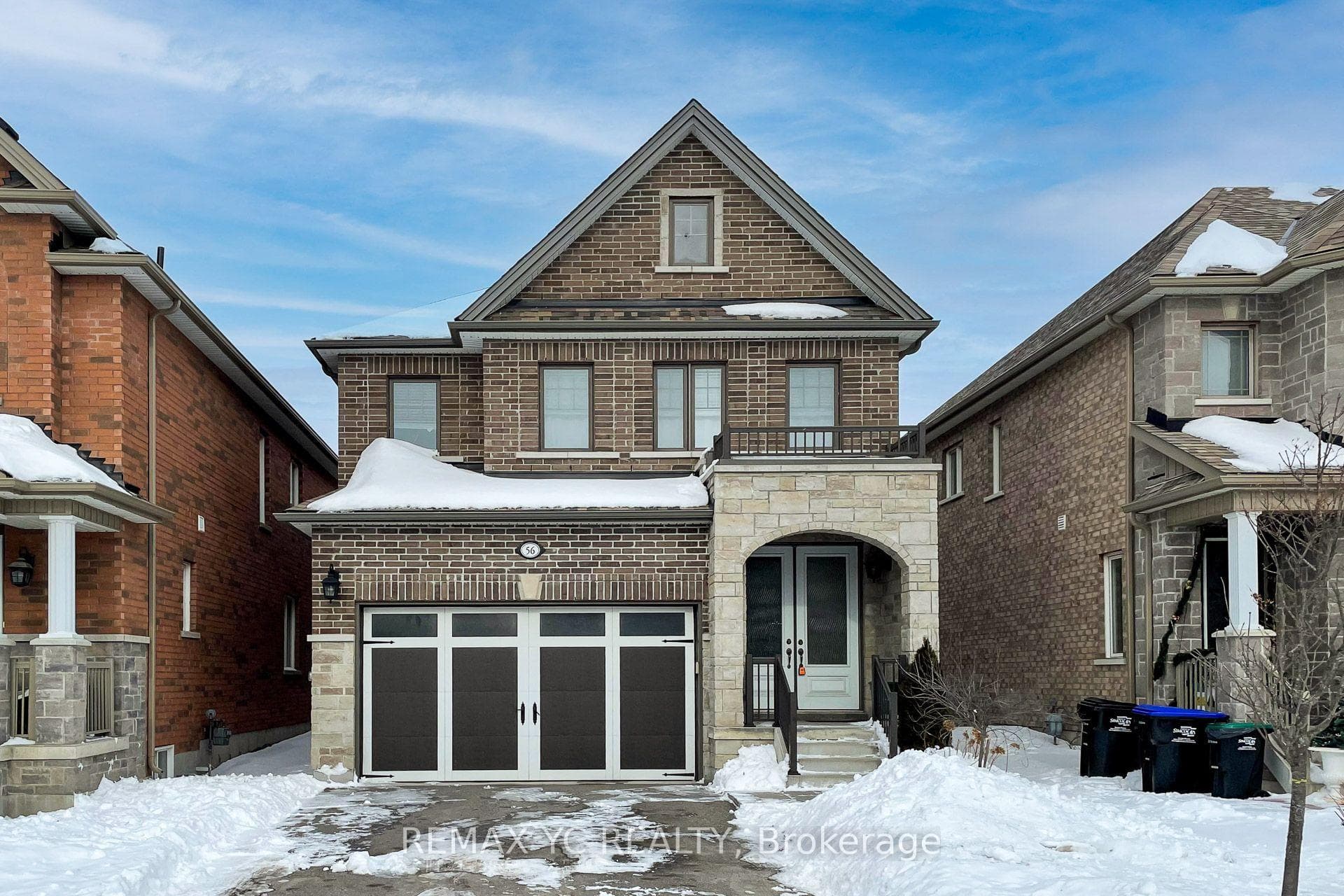 56 Walker Boulevard photo 1