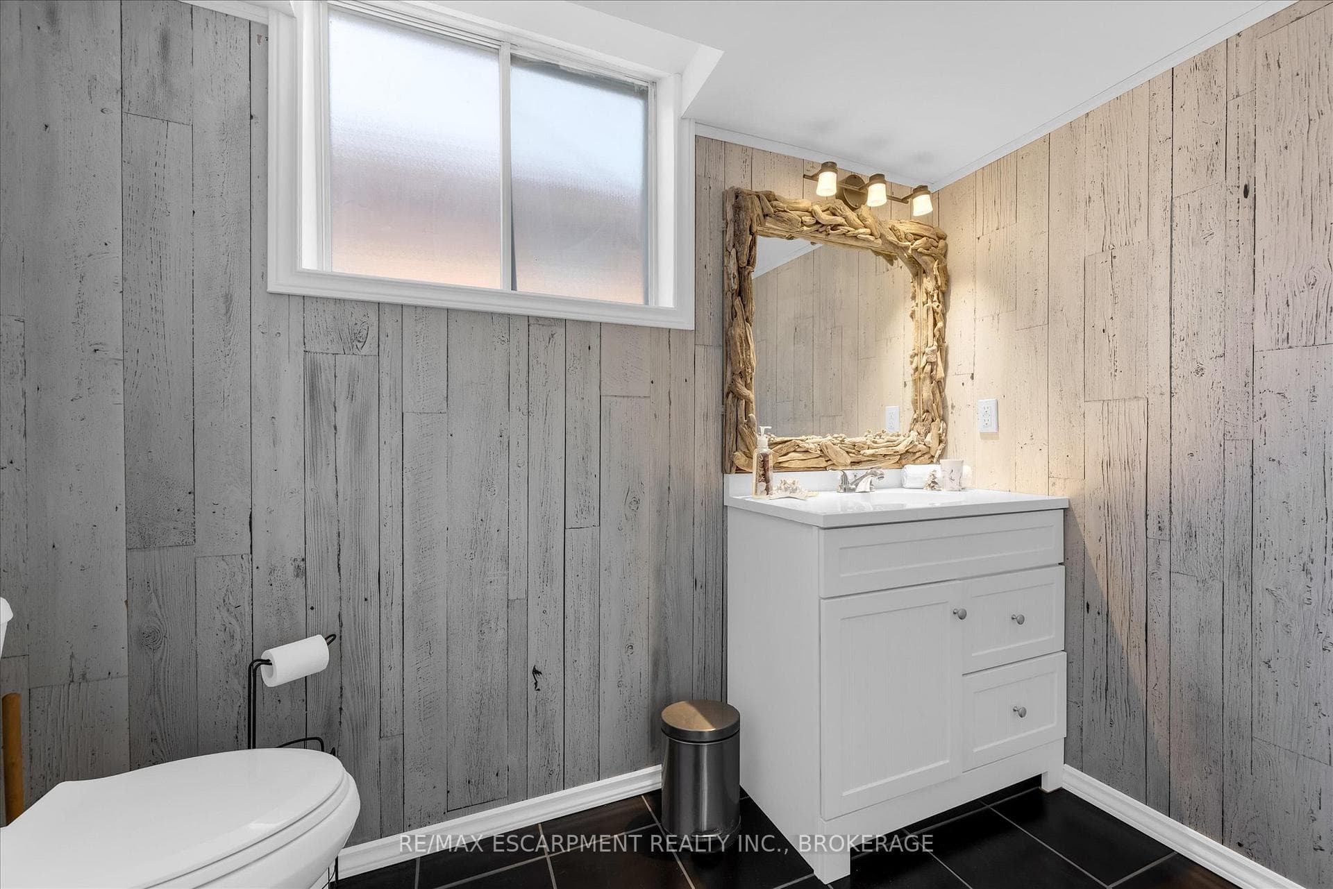 7506 Jubilee Drive photo 23