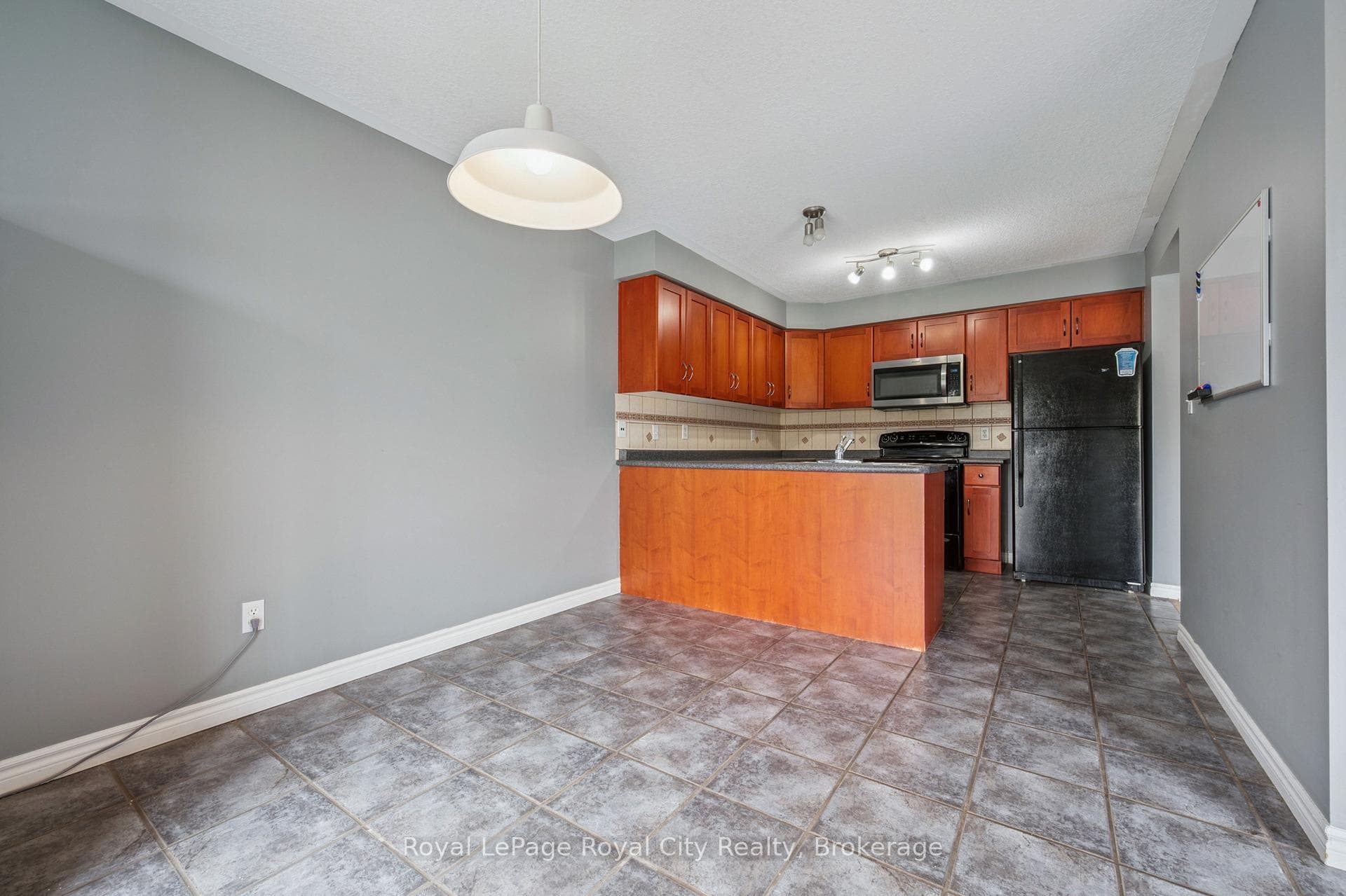 30 Darnell Road photo 10