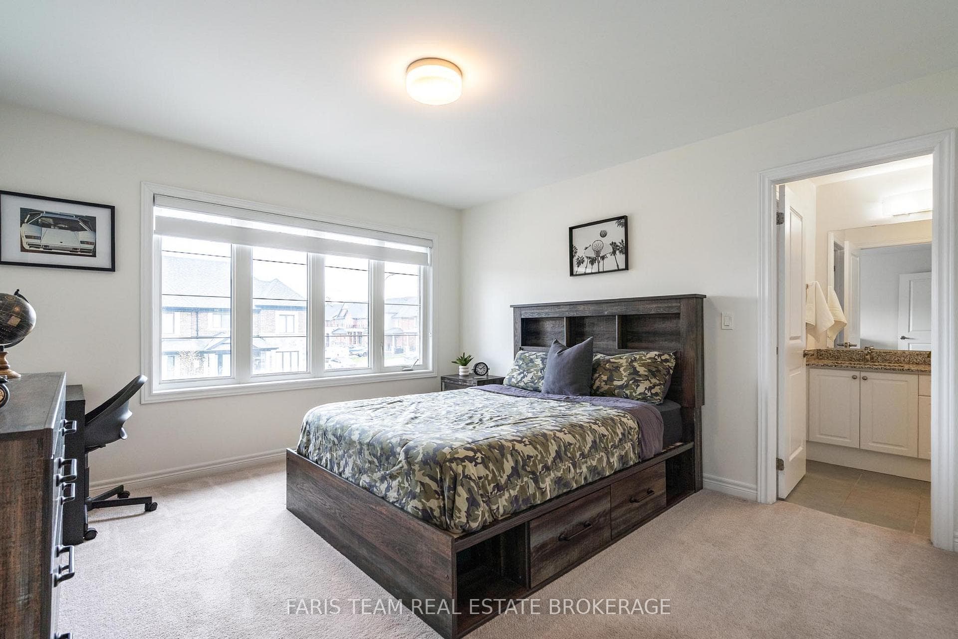 1428 Lawson Street photo 27
