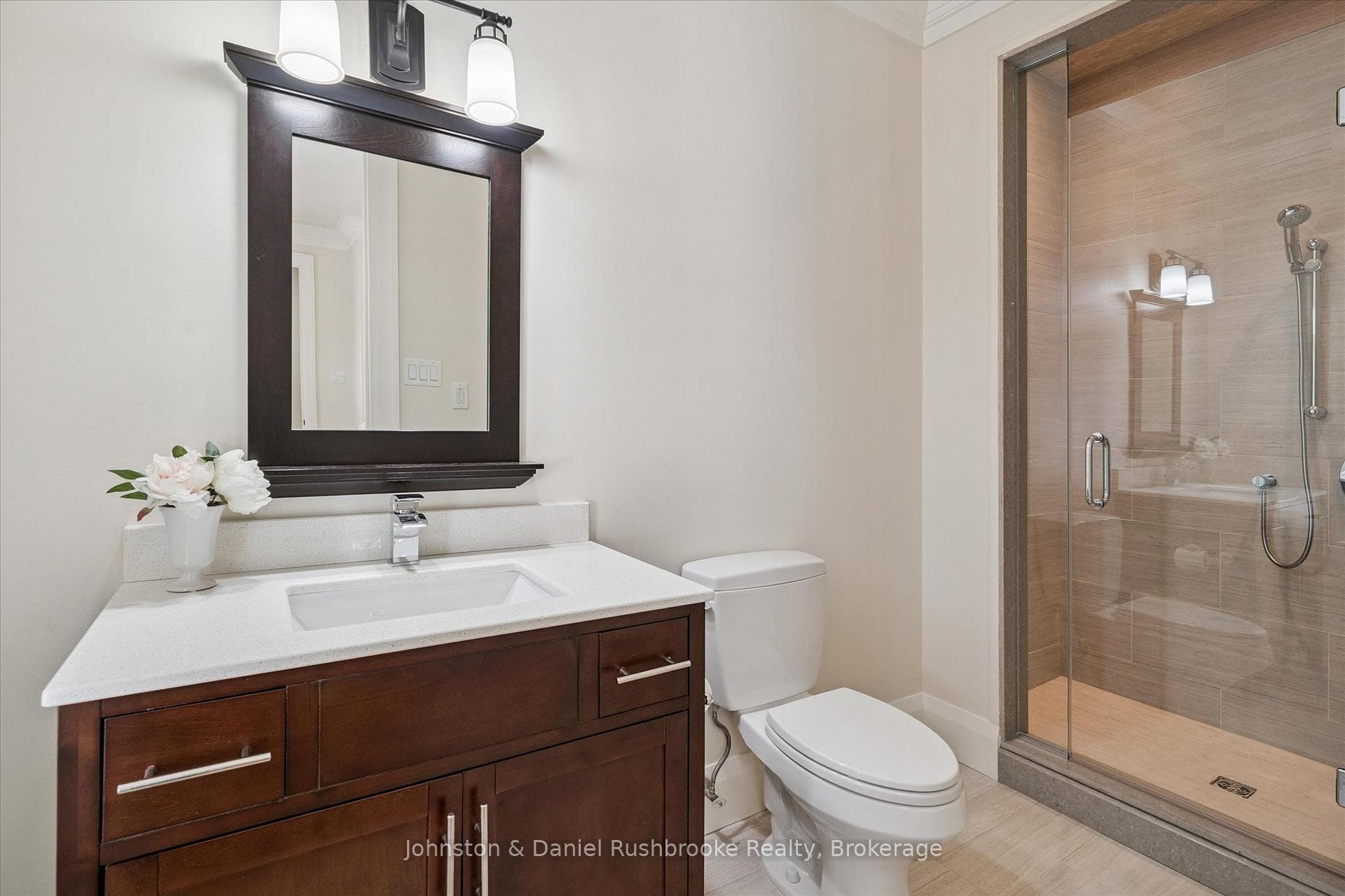 2-1350 Stephens Bay Road photo 22