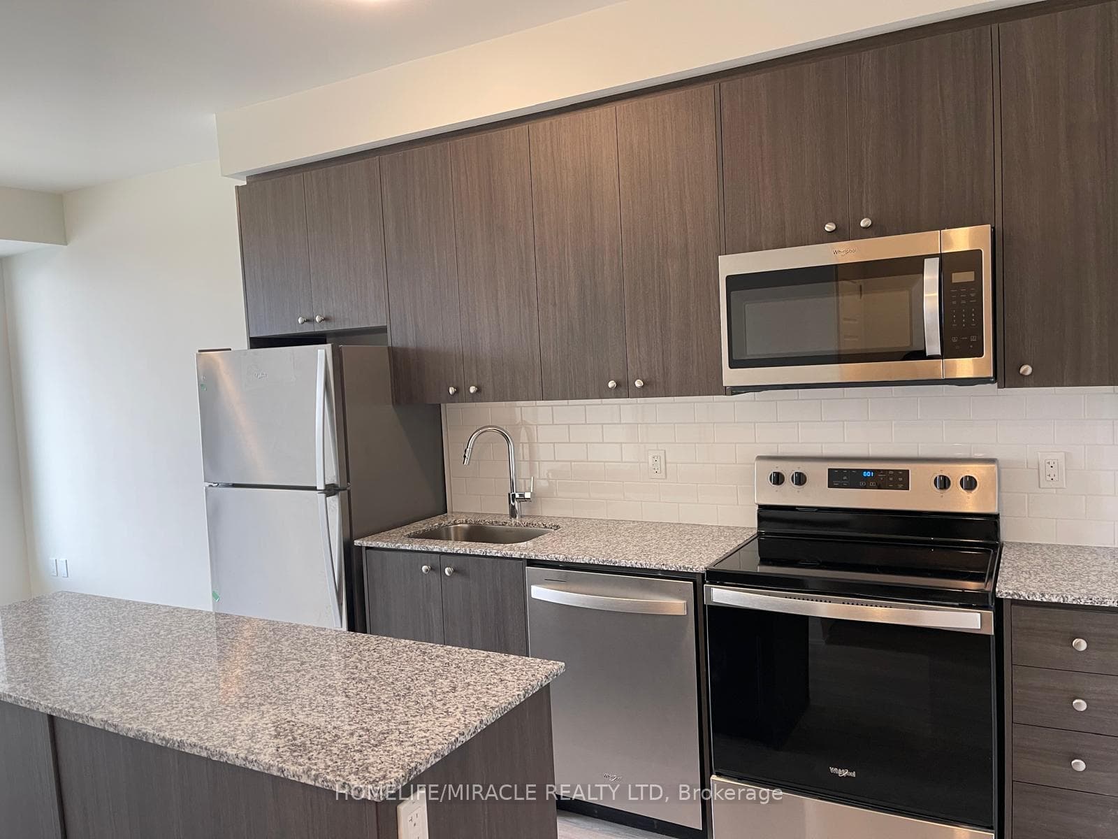 1415 Dundas Street Unit 214 photo 6
