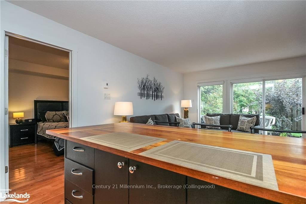 27 DAWSON Drive Unit 140 photo 6