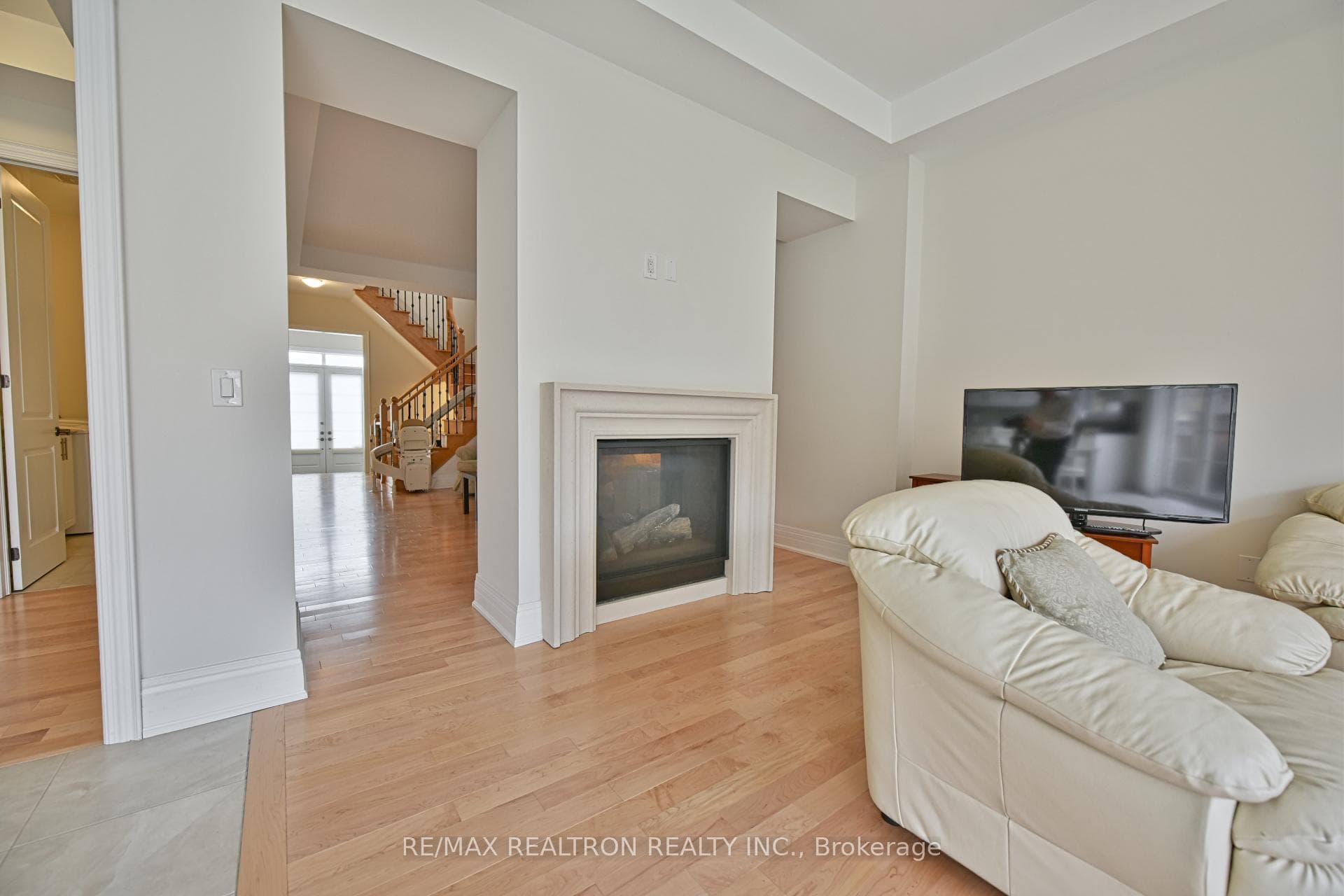 42 Farrell Road photo 8
