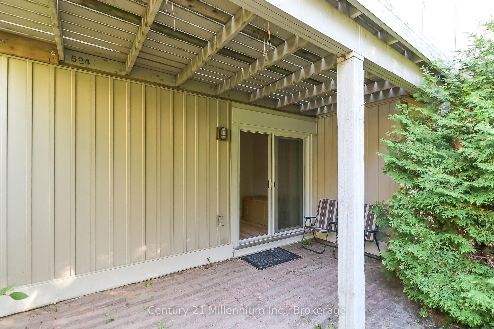 524 Oxbow Crescent photo 24