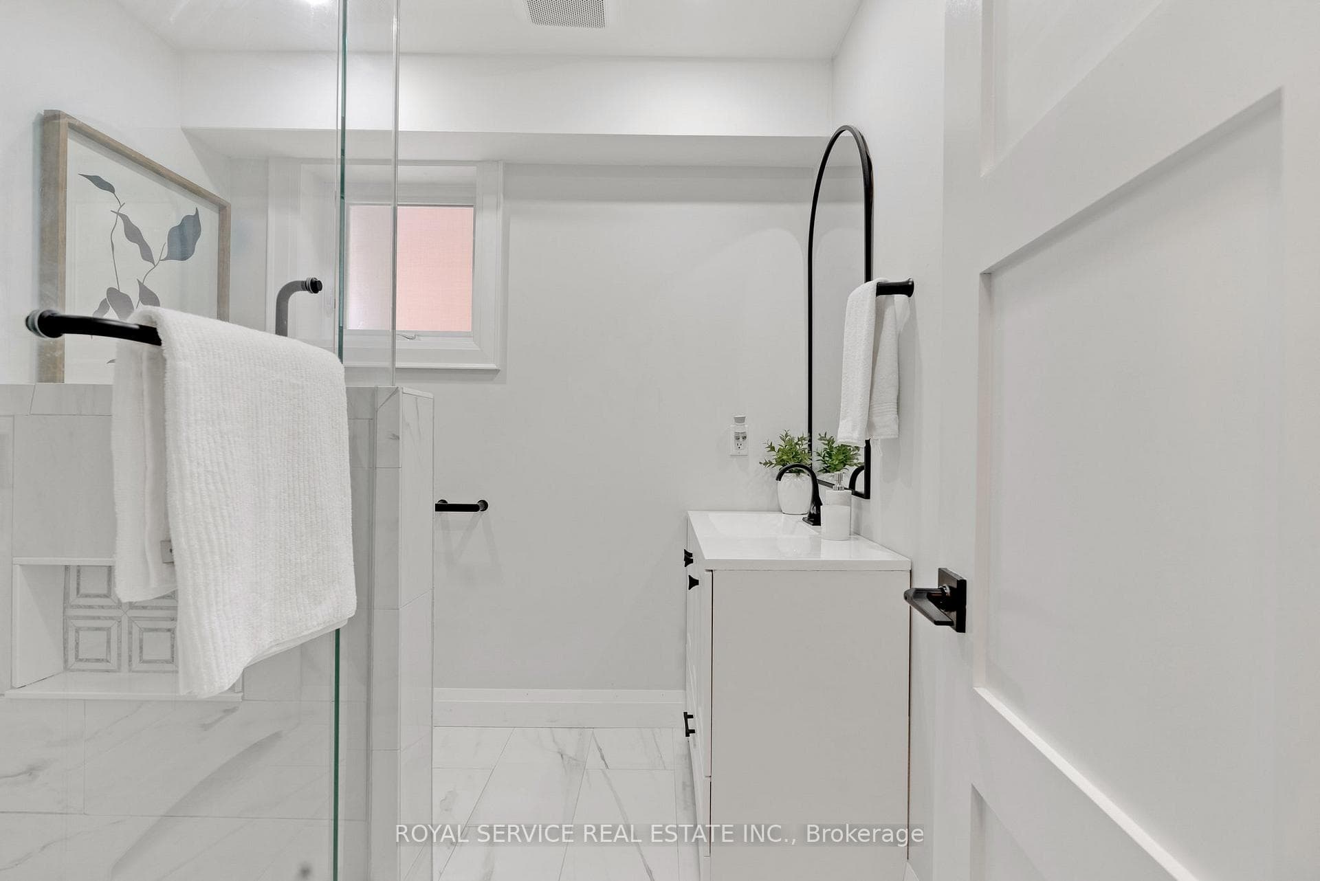 30 Prout Drive photo 28