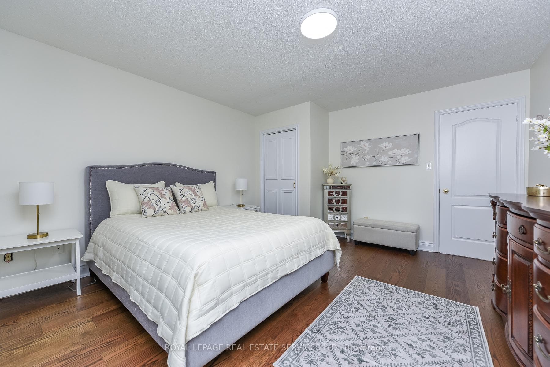 1338 Chalfield Drive photo 22