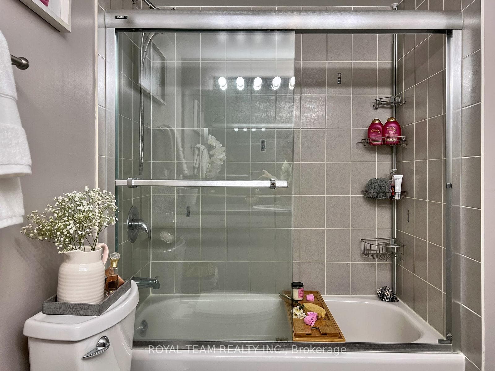 920 Sheppard Avenue Unit 202 photo 13
