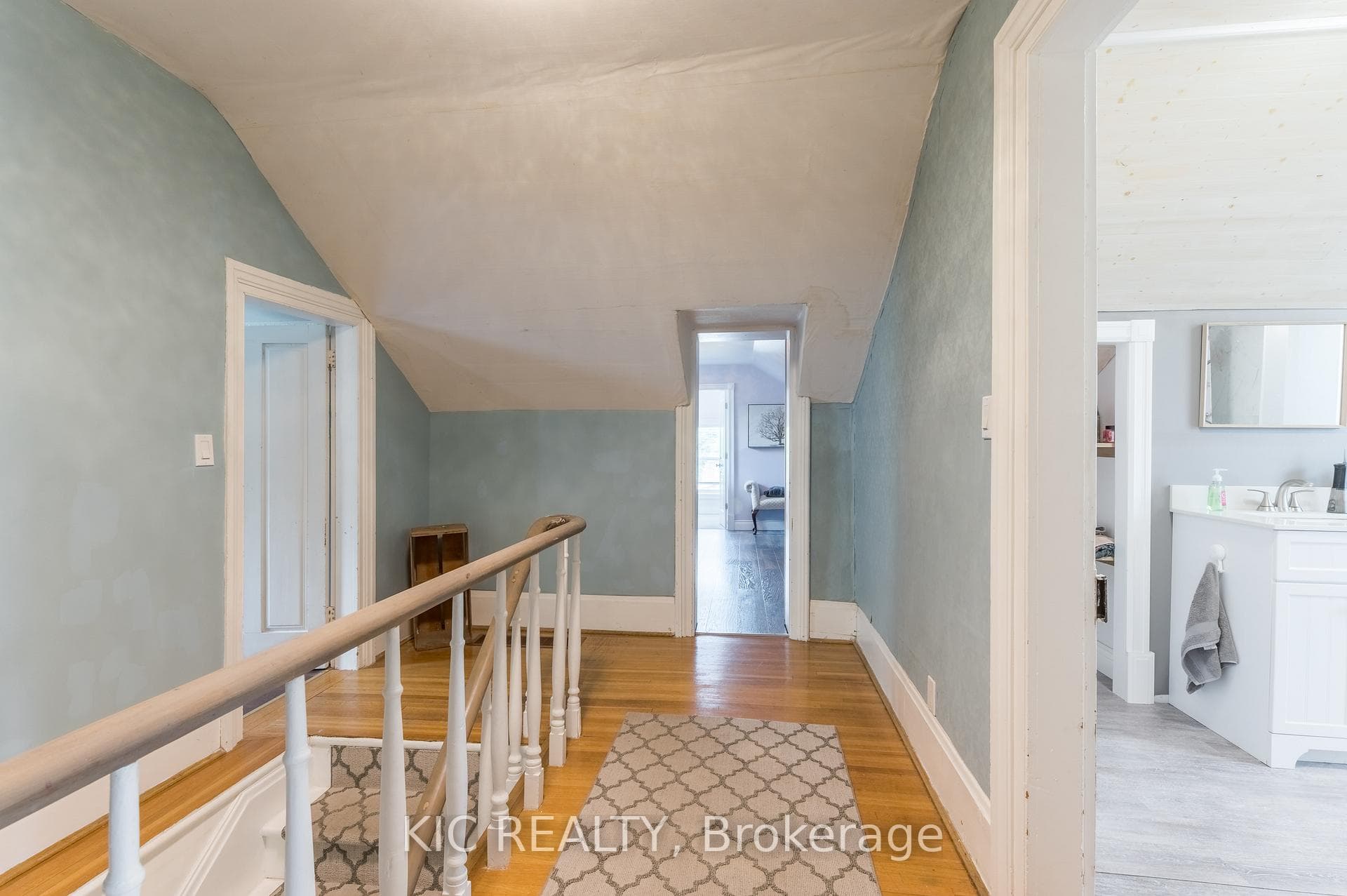 60 Queen Street photo 26