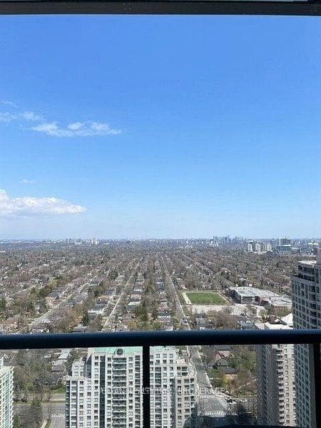 5162 Yonge Street Unit Lph106 photo 1