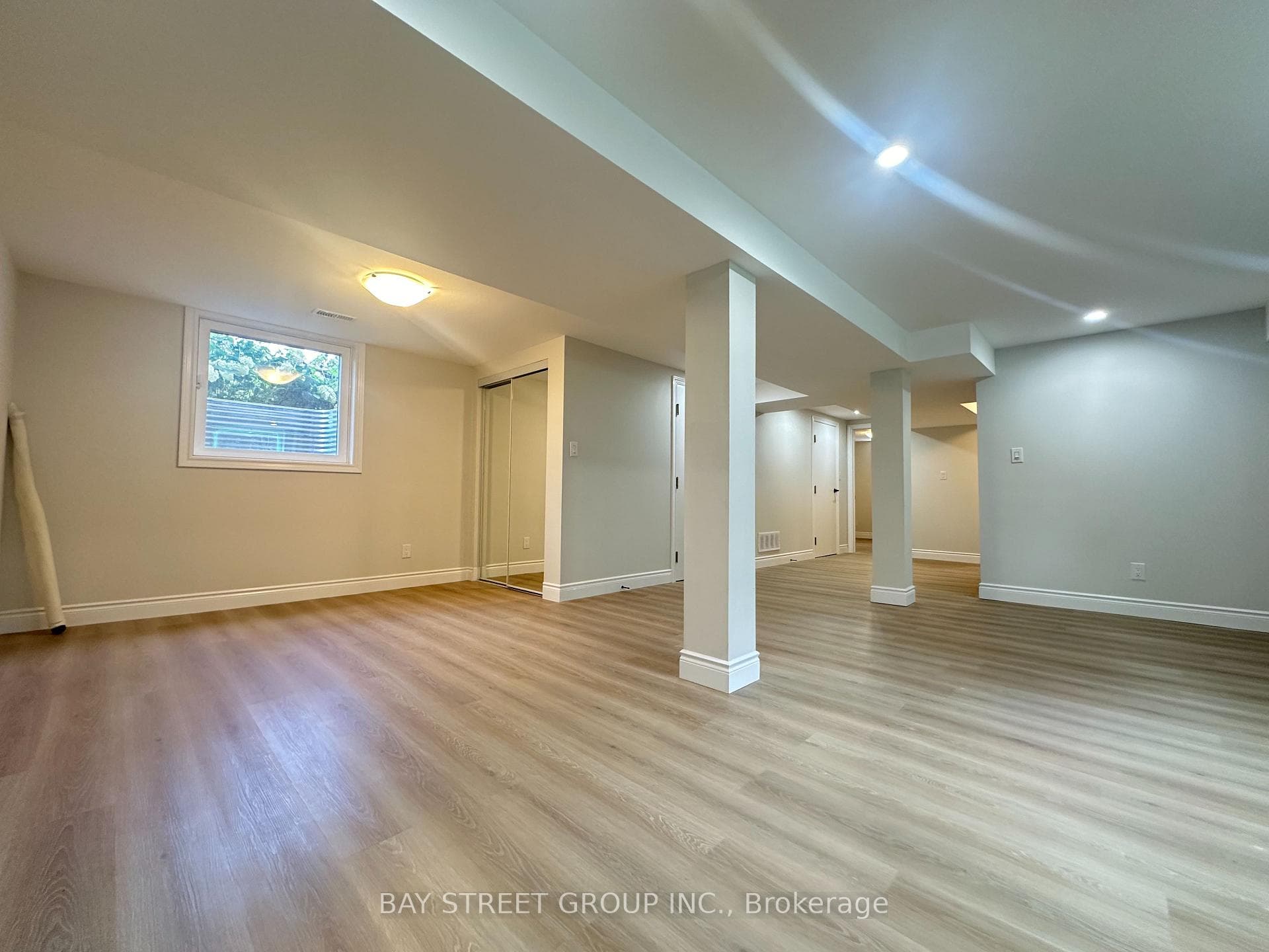 180 Rose Street Unit Basemt photo 7
