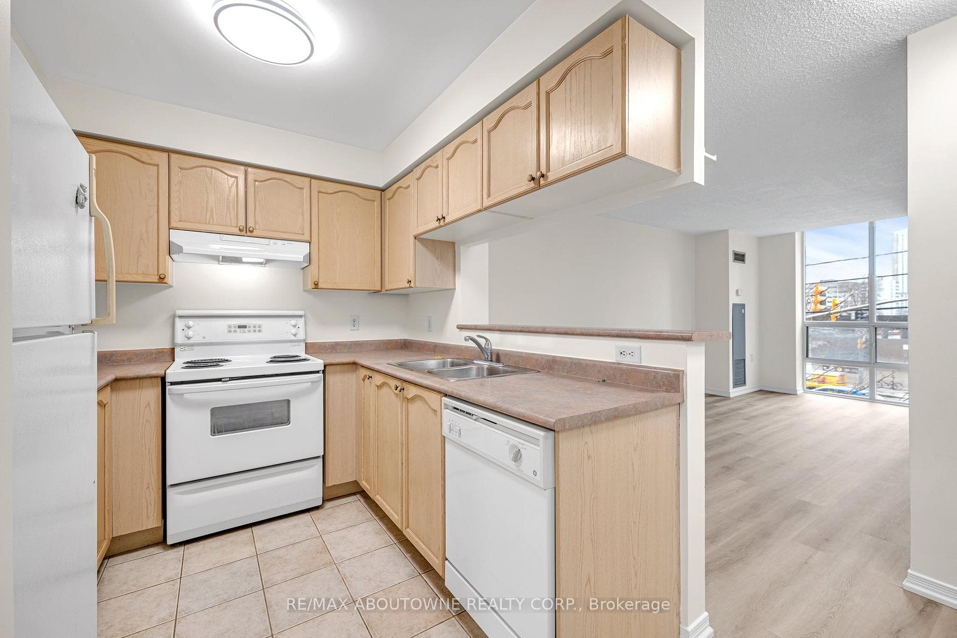 26 Olive Avenue Unit 206 photo 14