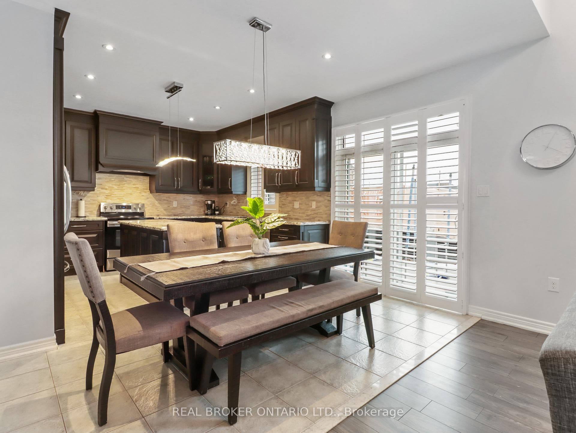 14 Bostock Drive photo 9