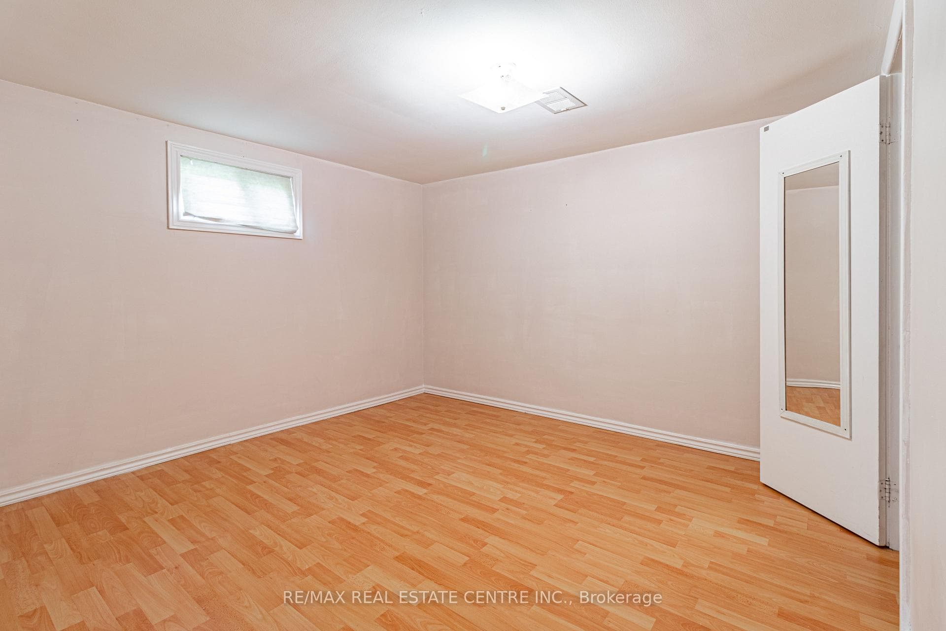 24 Duncairn Drive photo 31