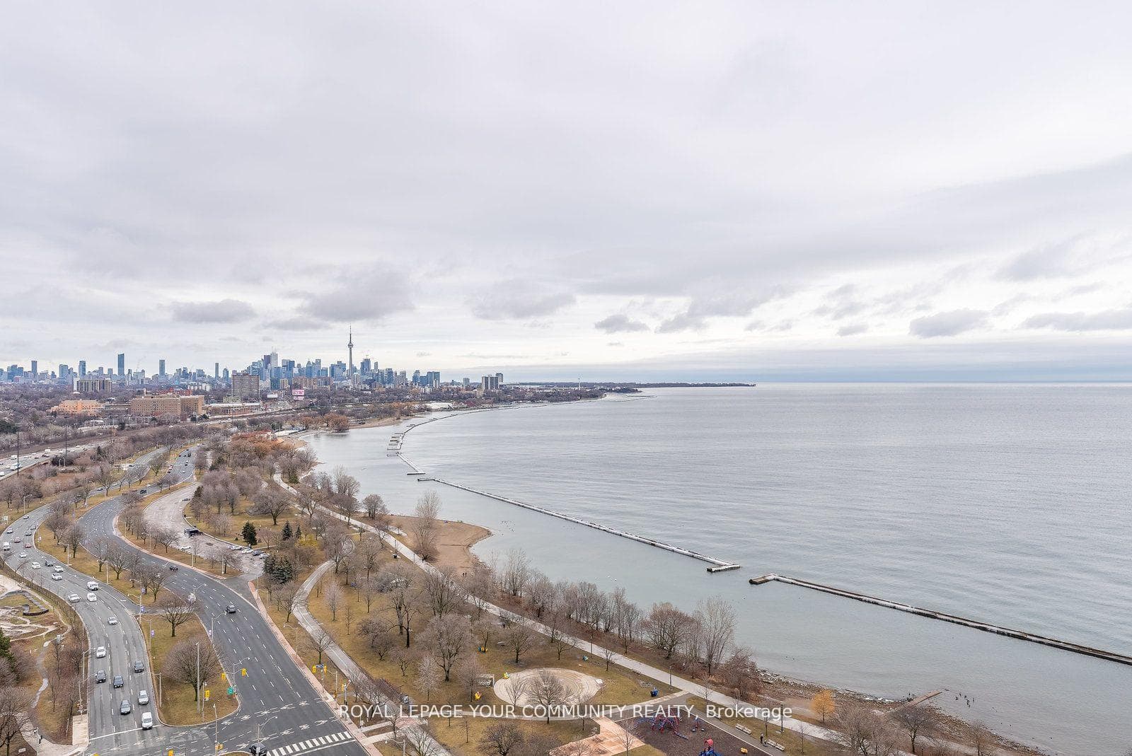 1926 Lake Shore Boulevard Unit 2709 photo 1