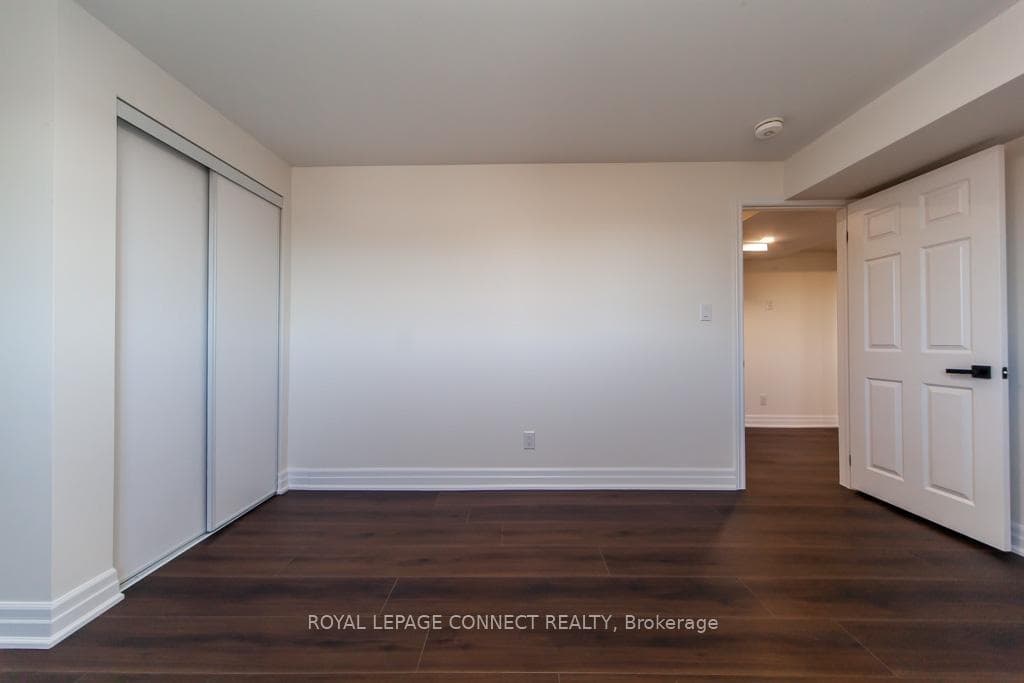 2412 Moonlight Crescent photo 16