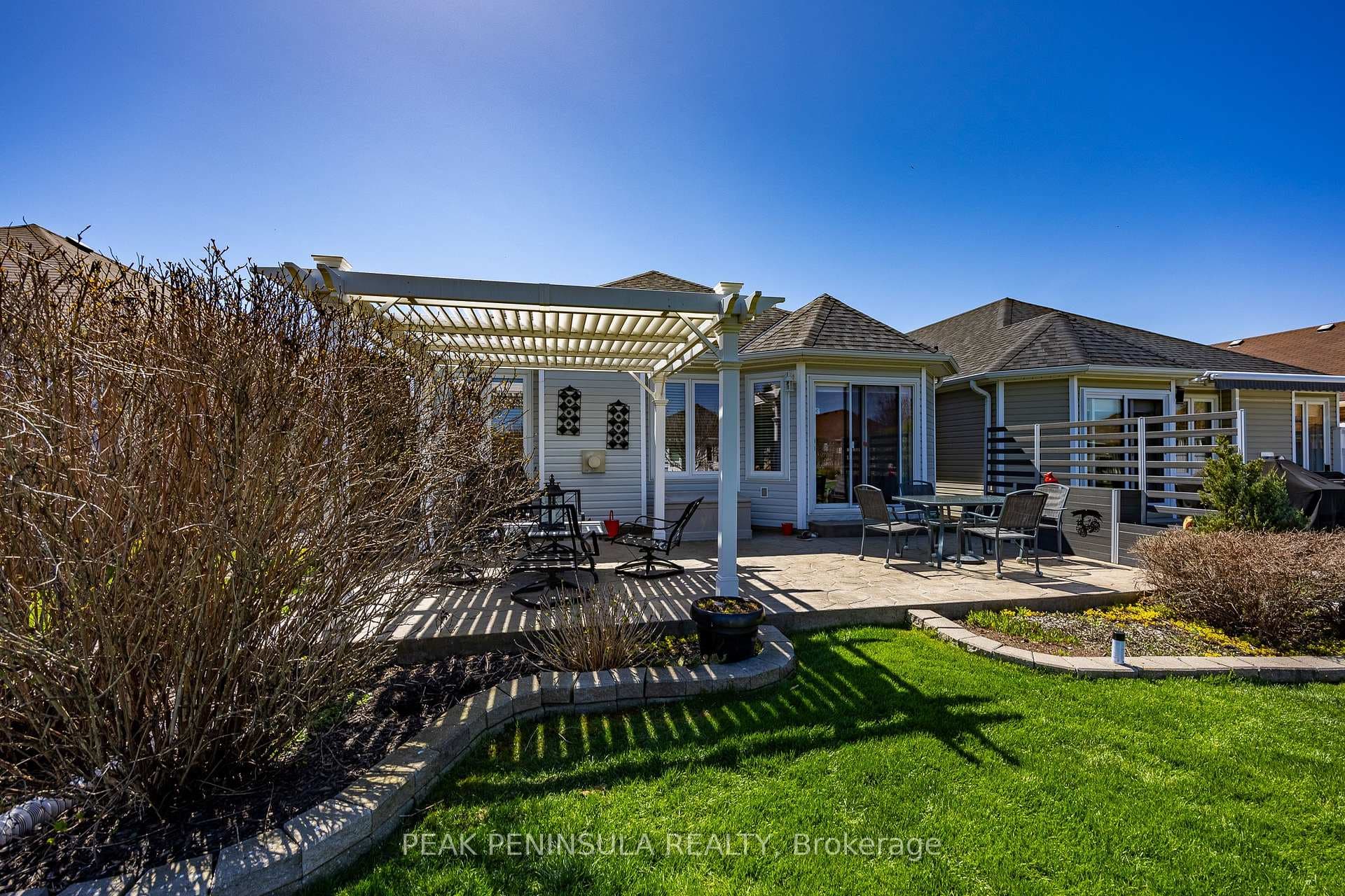 78 Upper Canada Drive photo 40
