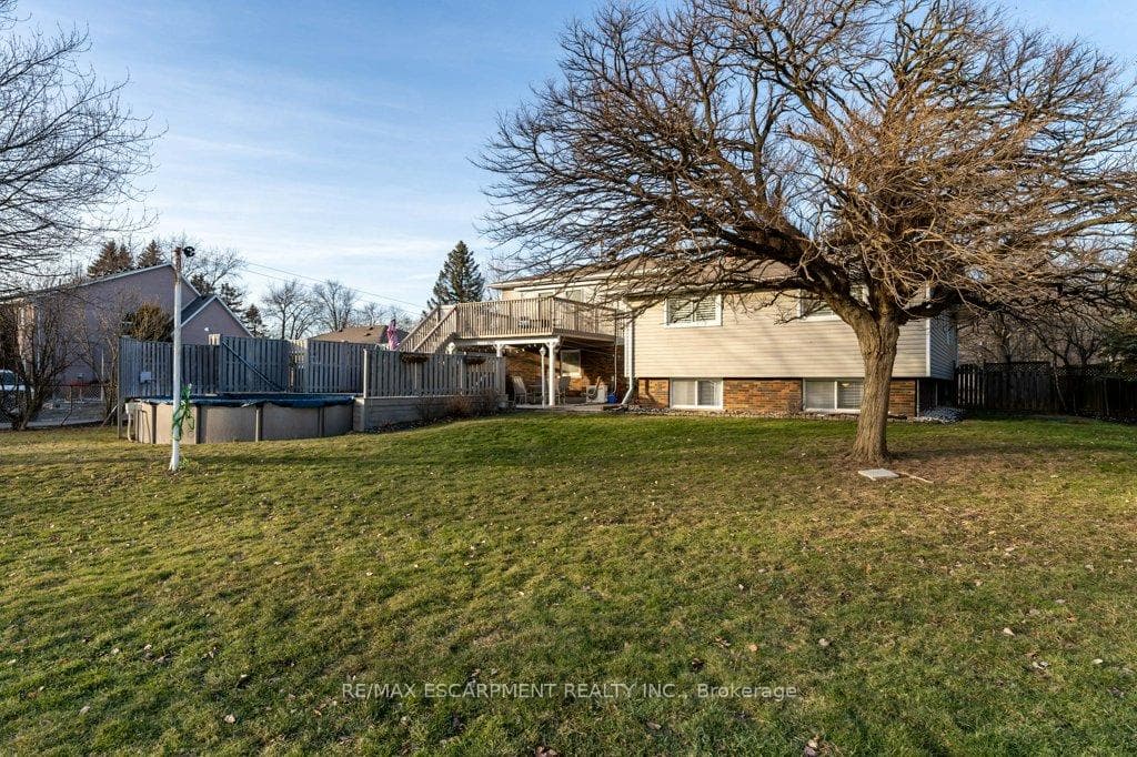 9793 Dickenson Road photo 44