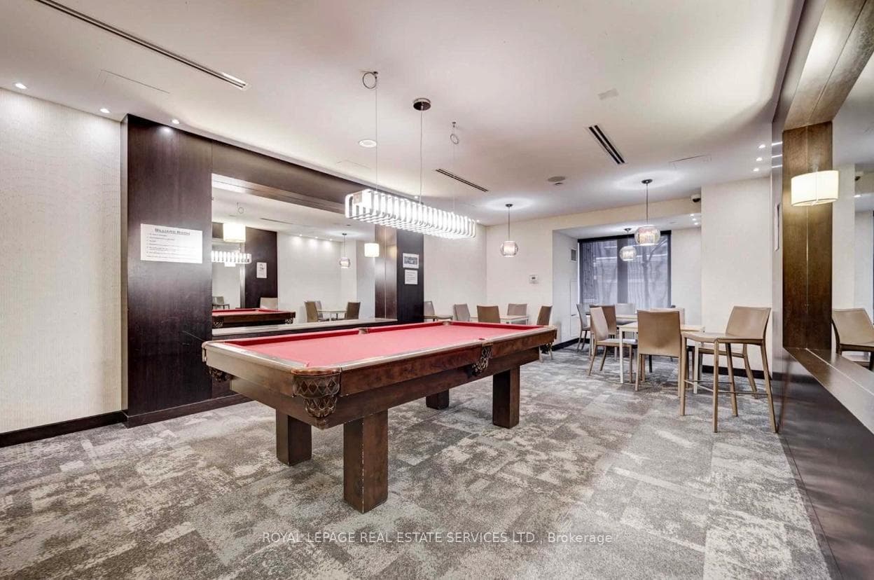 325 South Park Road Unit 1003 photo 36