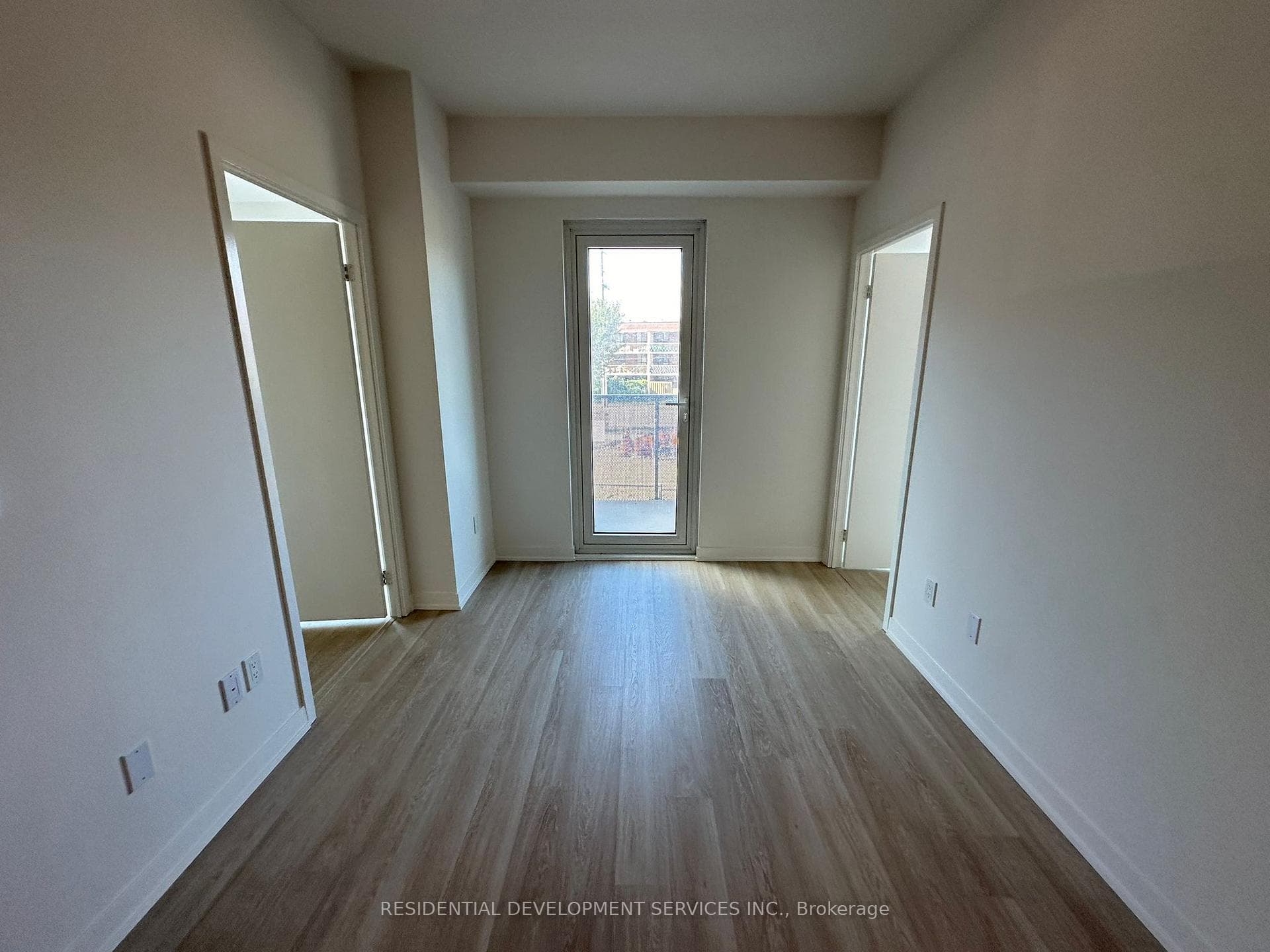500 Wilson Avenue Unit 212 photo 5