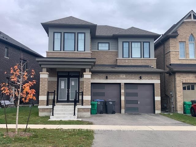 37 PETCH Avenue photo 1