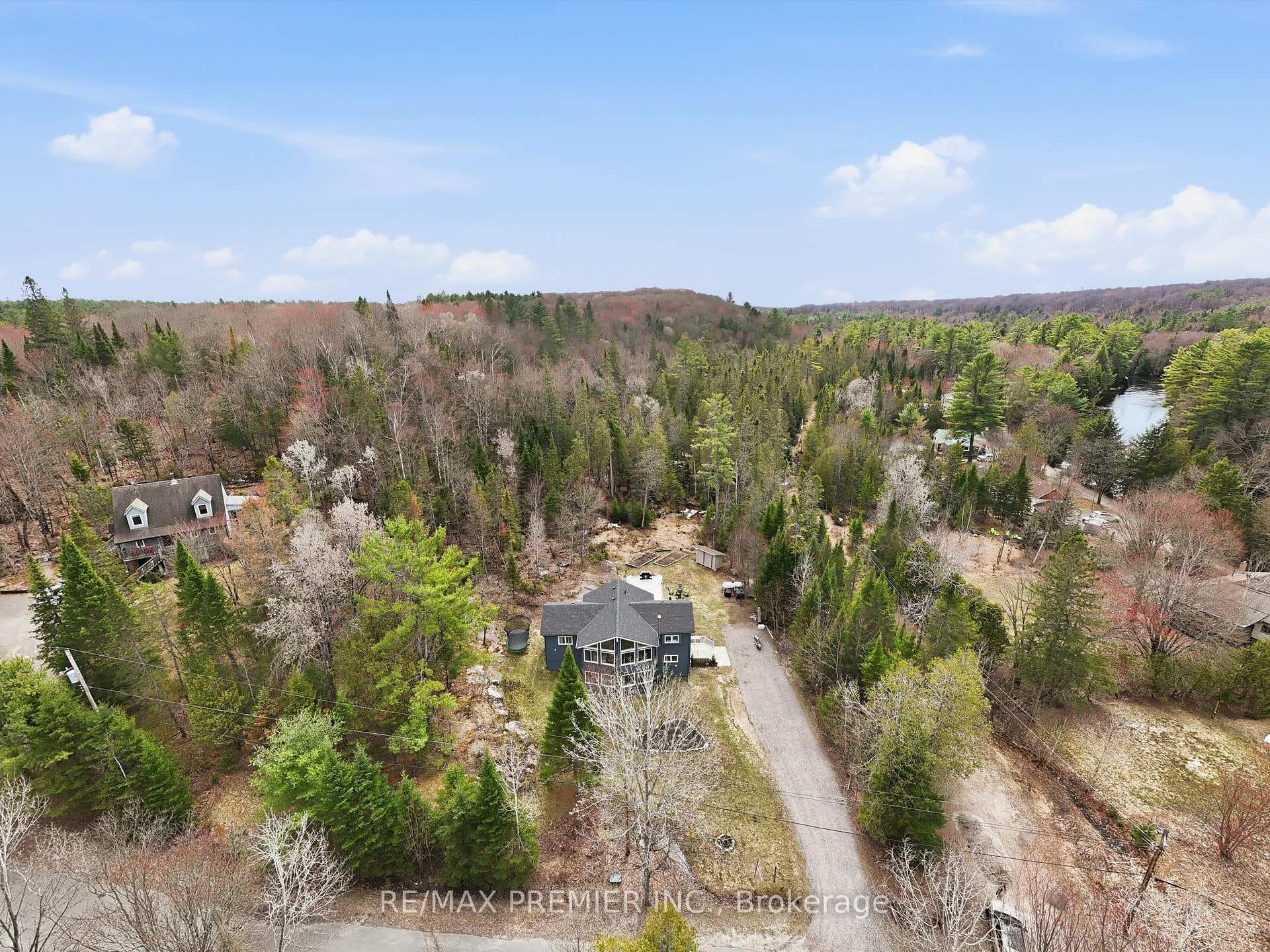 1131 Springdale Park Road photo 2