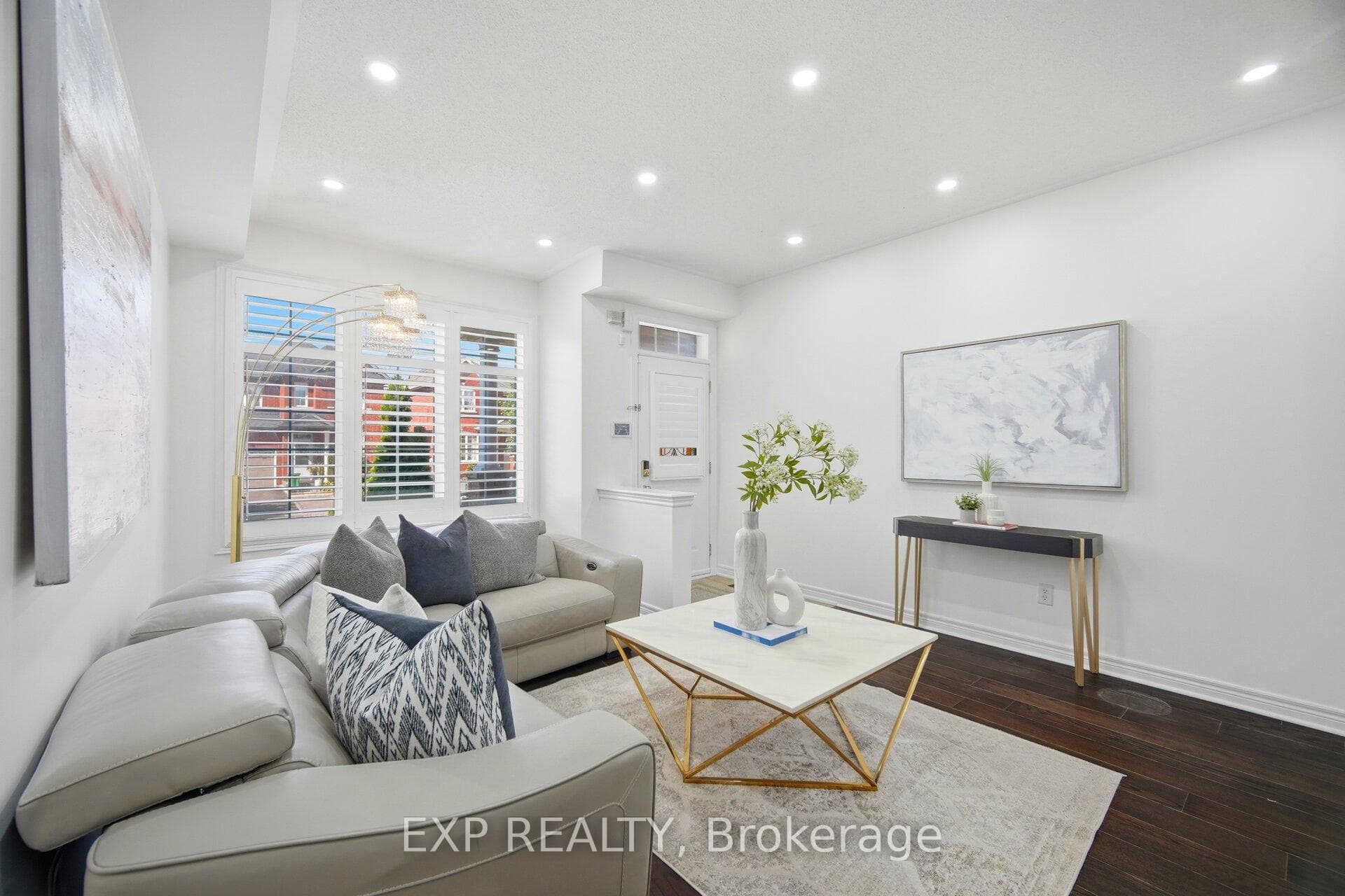 37 Totten Drive photo 7