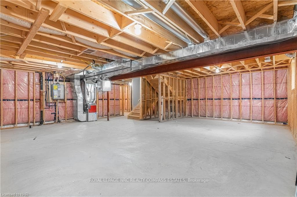 191 HODGKINS AVENUE Avenue photo 40
