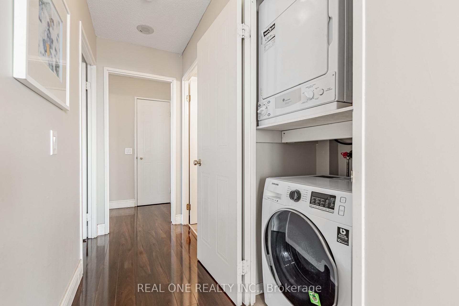 238 Doris Avenue Unit 1503 photo 21