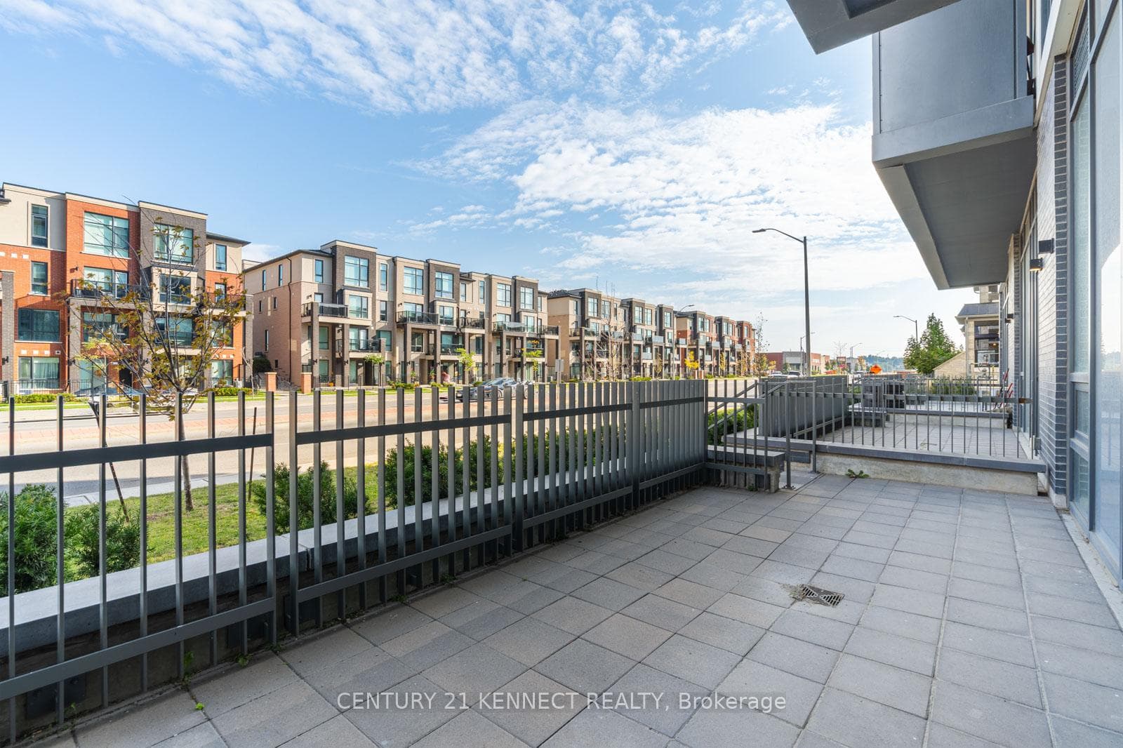 180 Veterans Drive Unit 101 photo 22